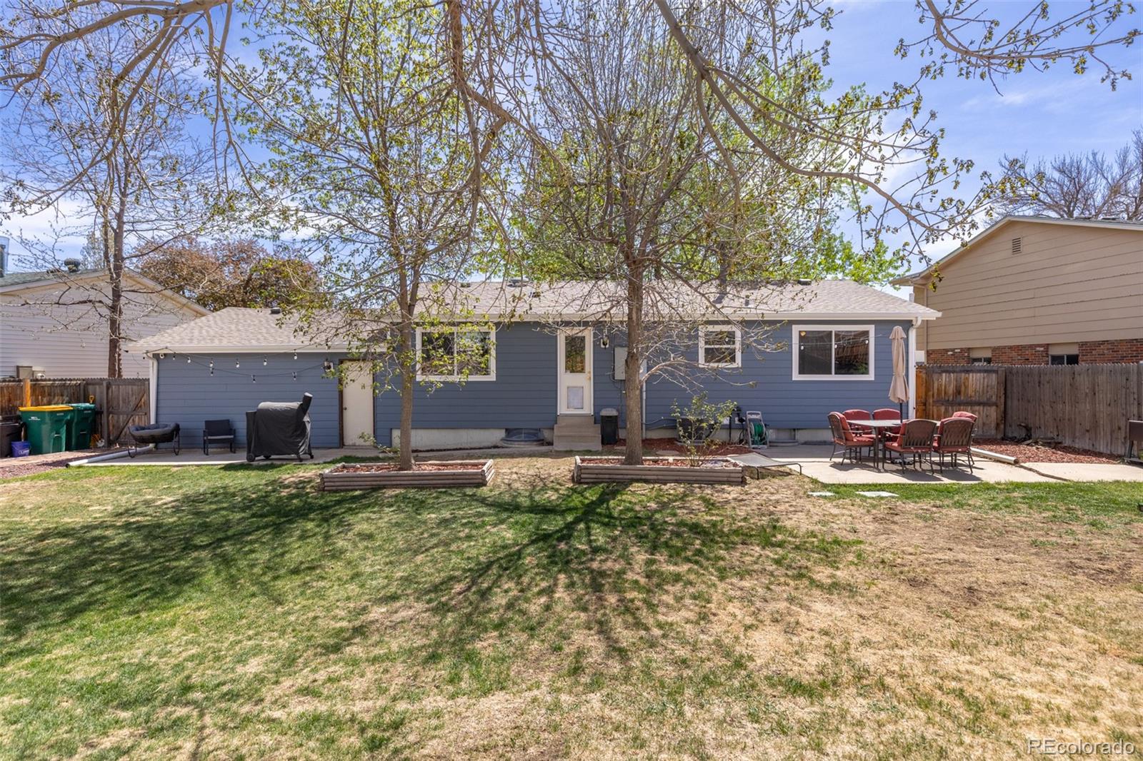 6993 W Hinsdale Drive