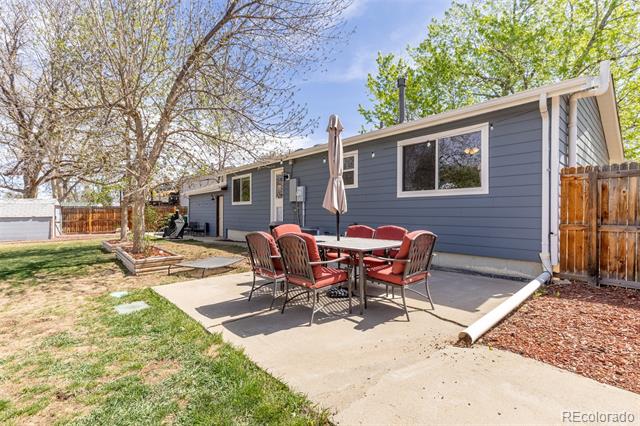 6993 W Hinsdale Drive