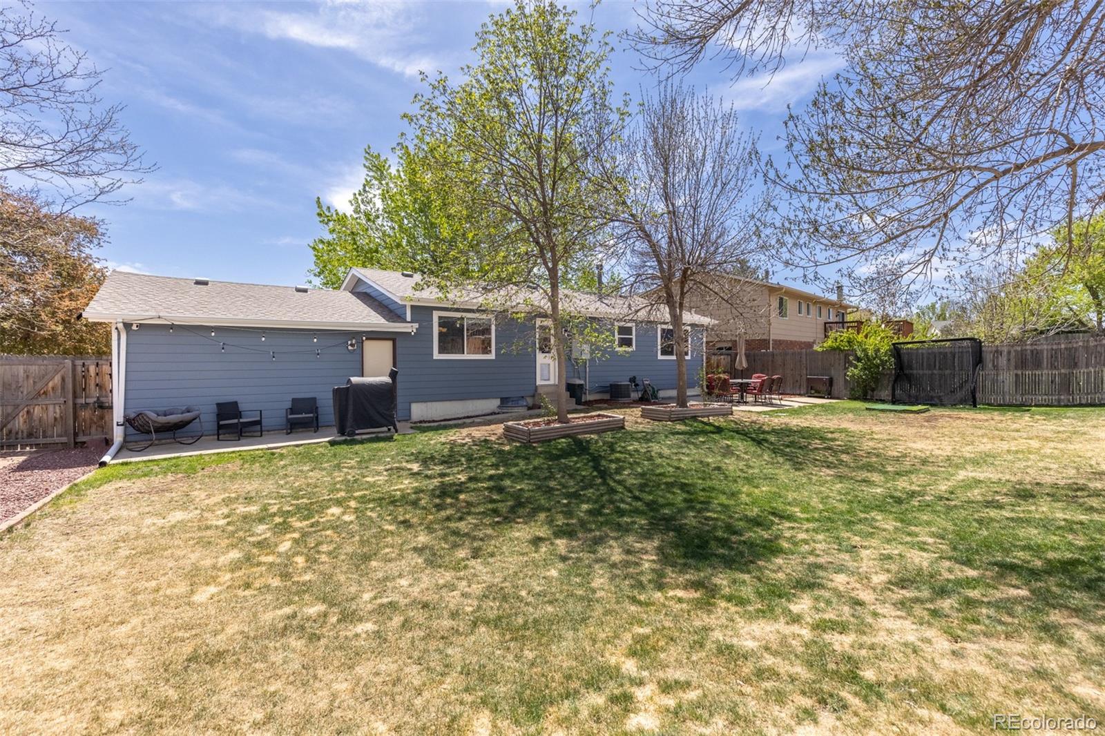 6993 W Hinsdale Drive