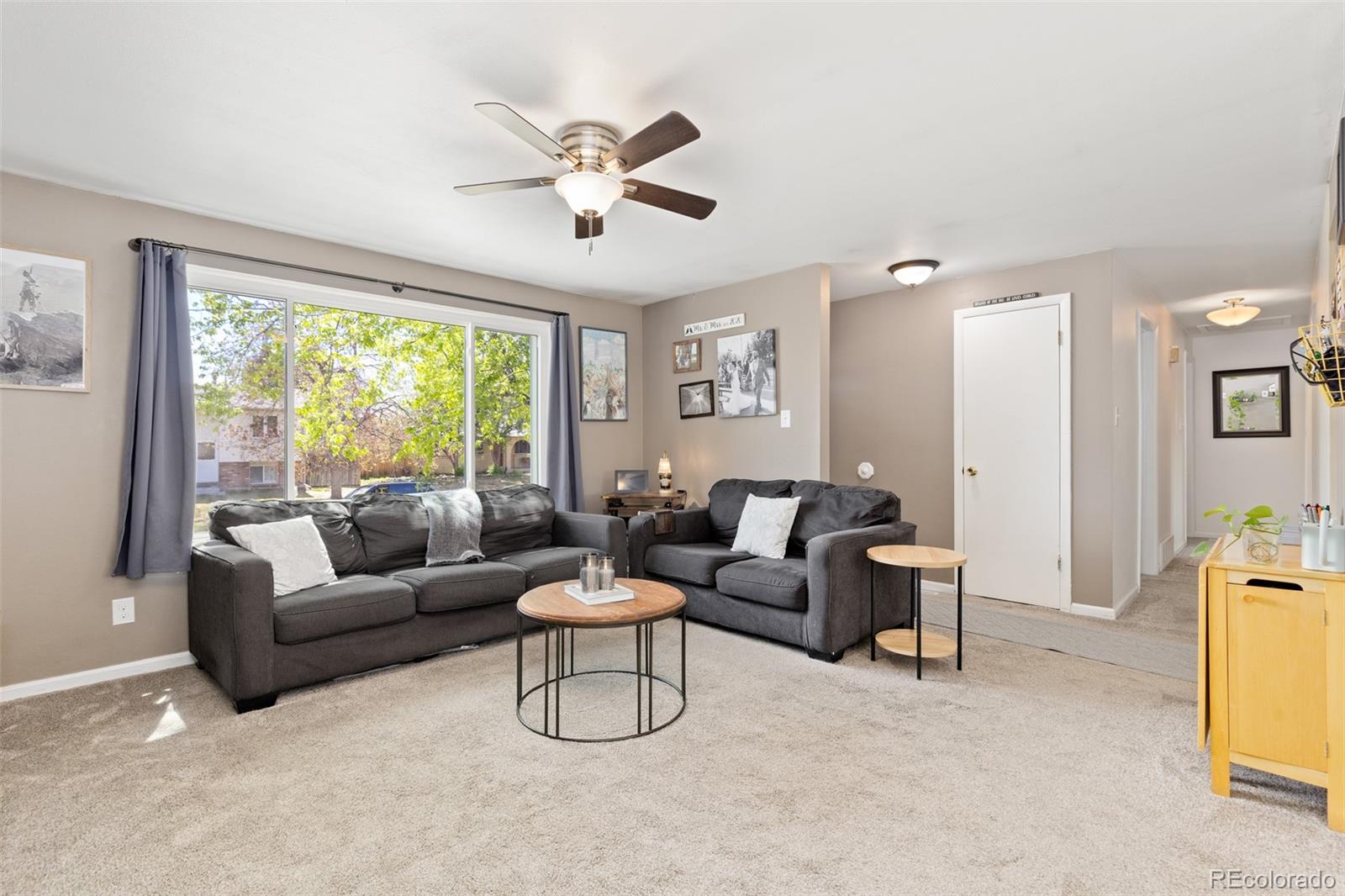 6993 W Hinsdale Drive