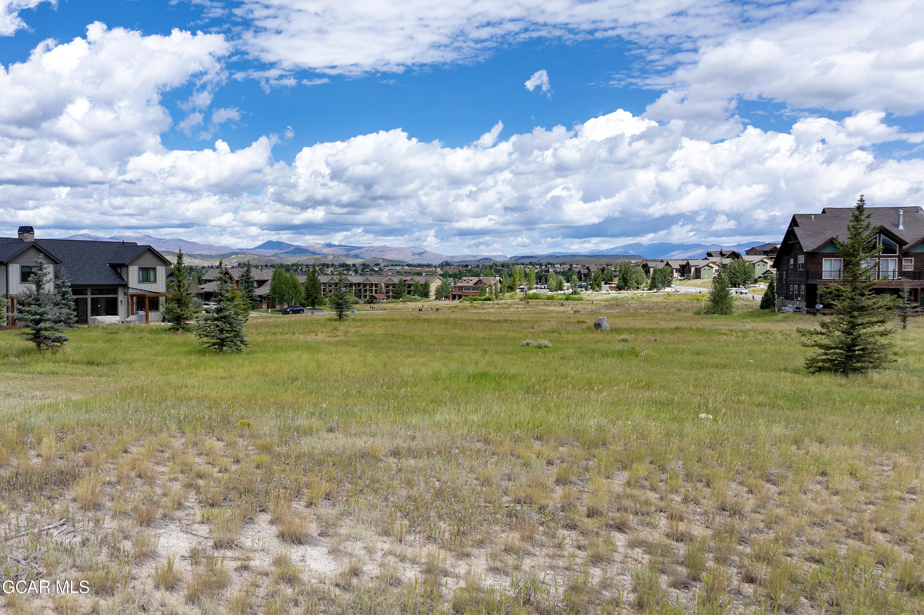 1741 MOUNTAIN SKY LANE