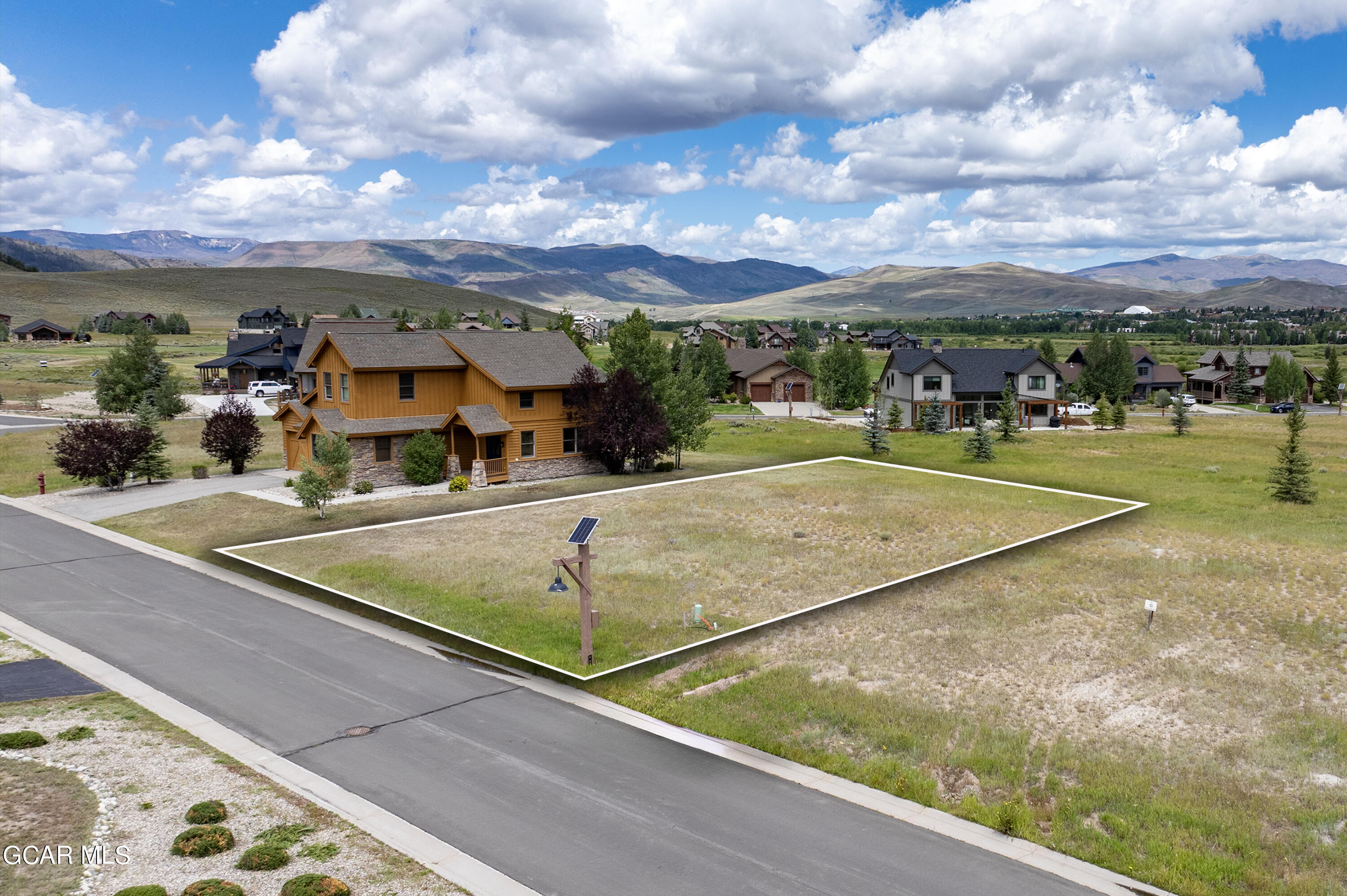 1741 MOUNTAIN SKY LANE