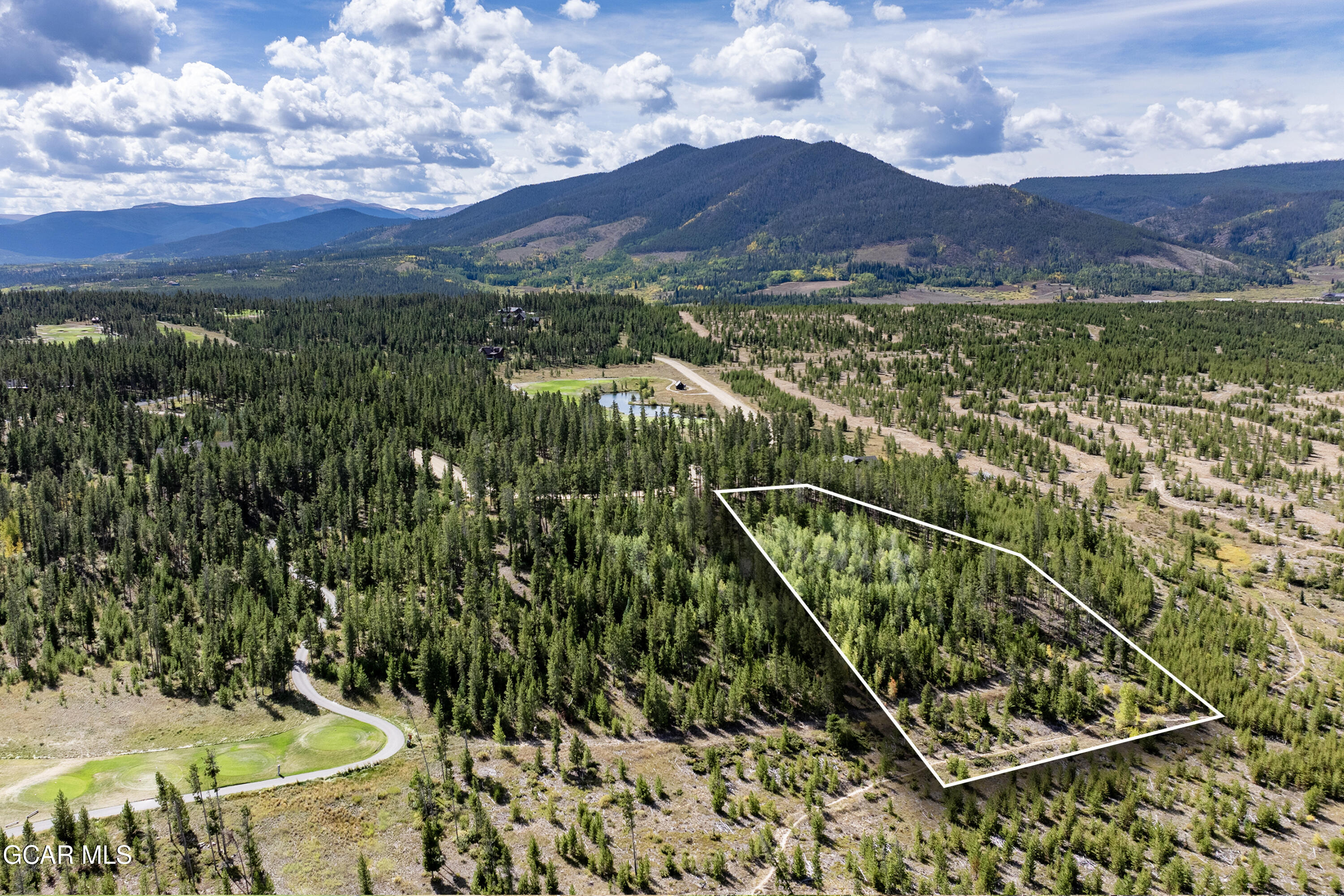 2376 GCR 511/Golf Course Circle