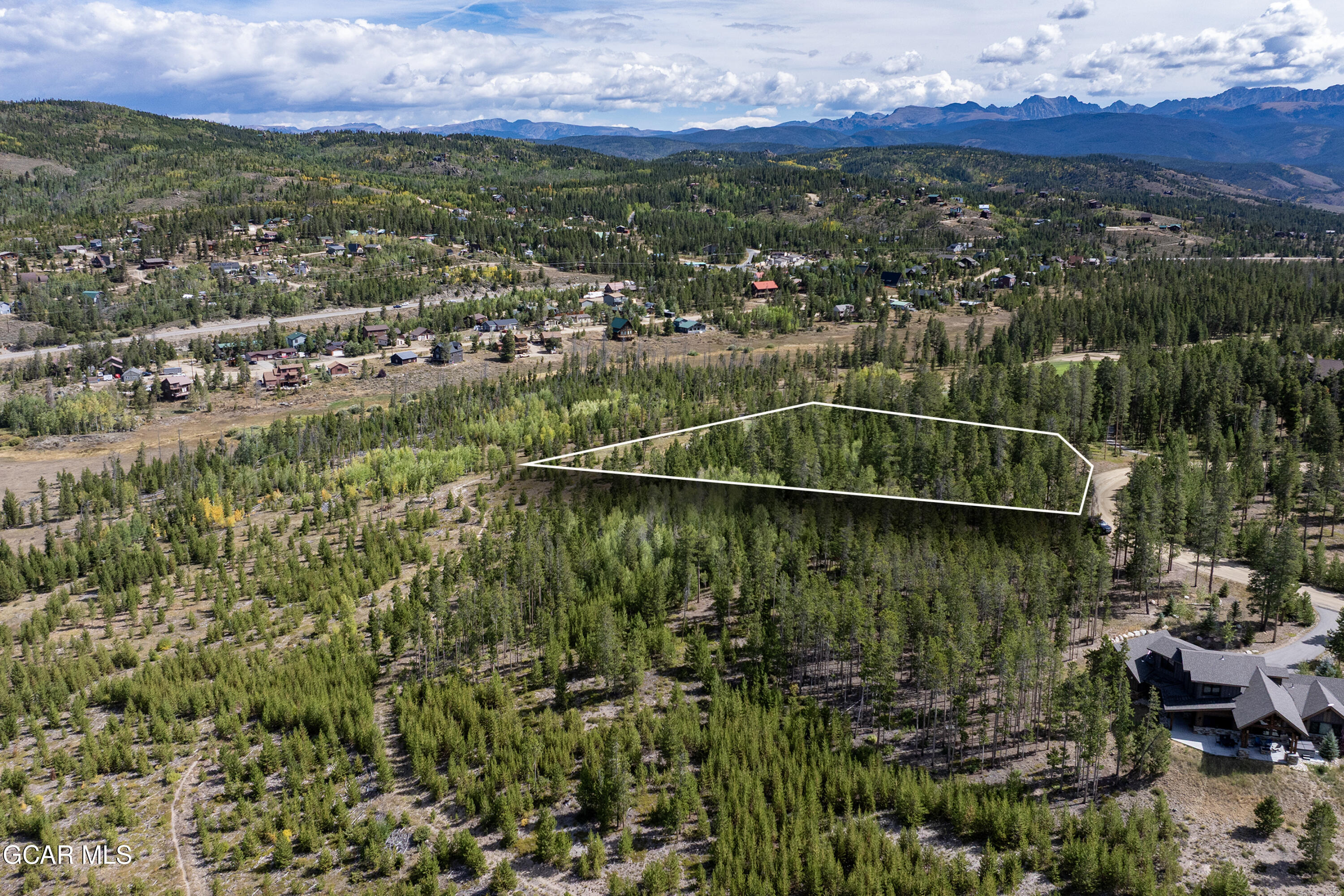 2376 GCR 511/Golf Course Circle