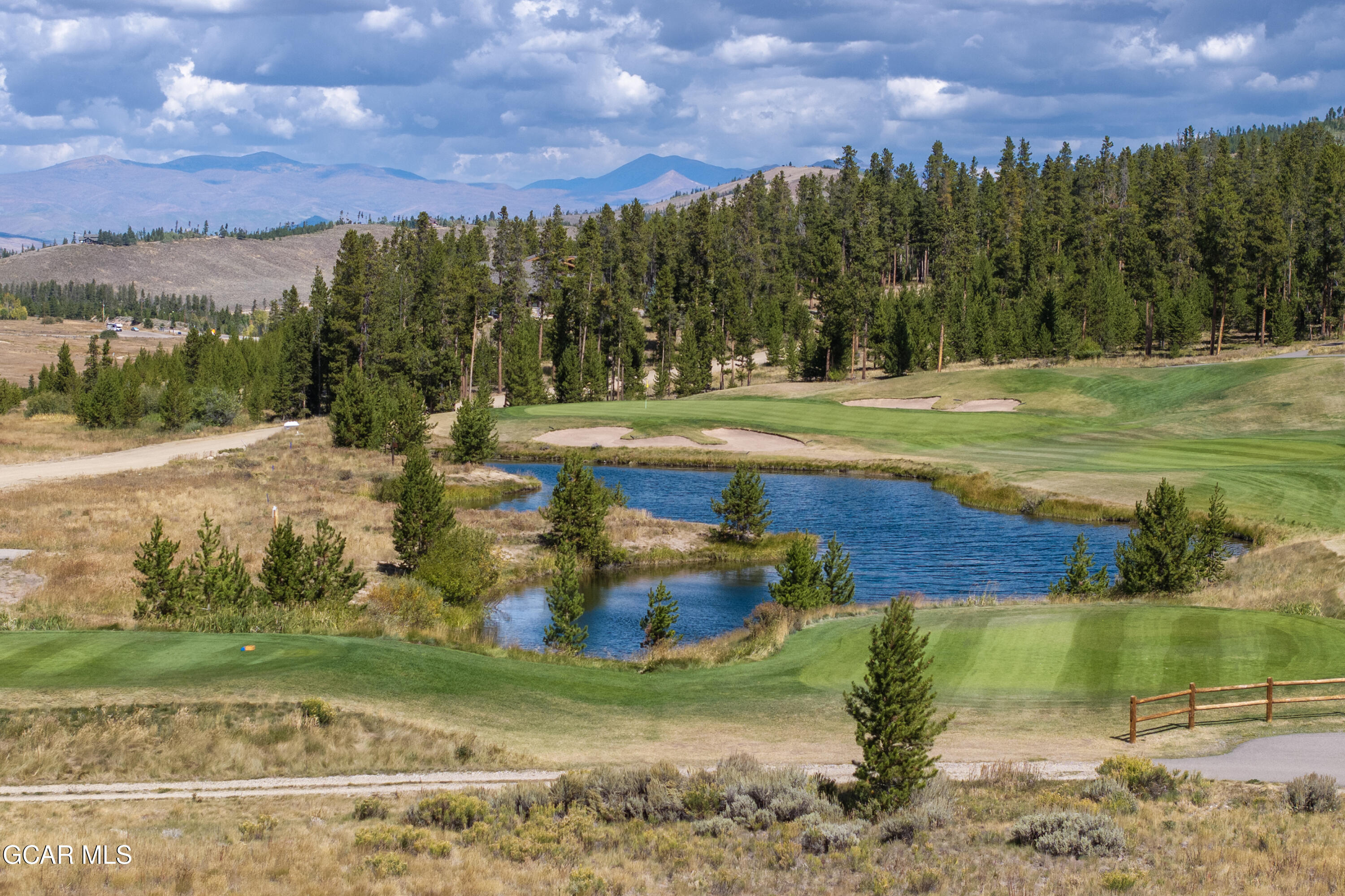 2392 GCR 511/Golf Course Circle