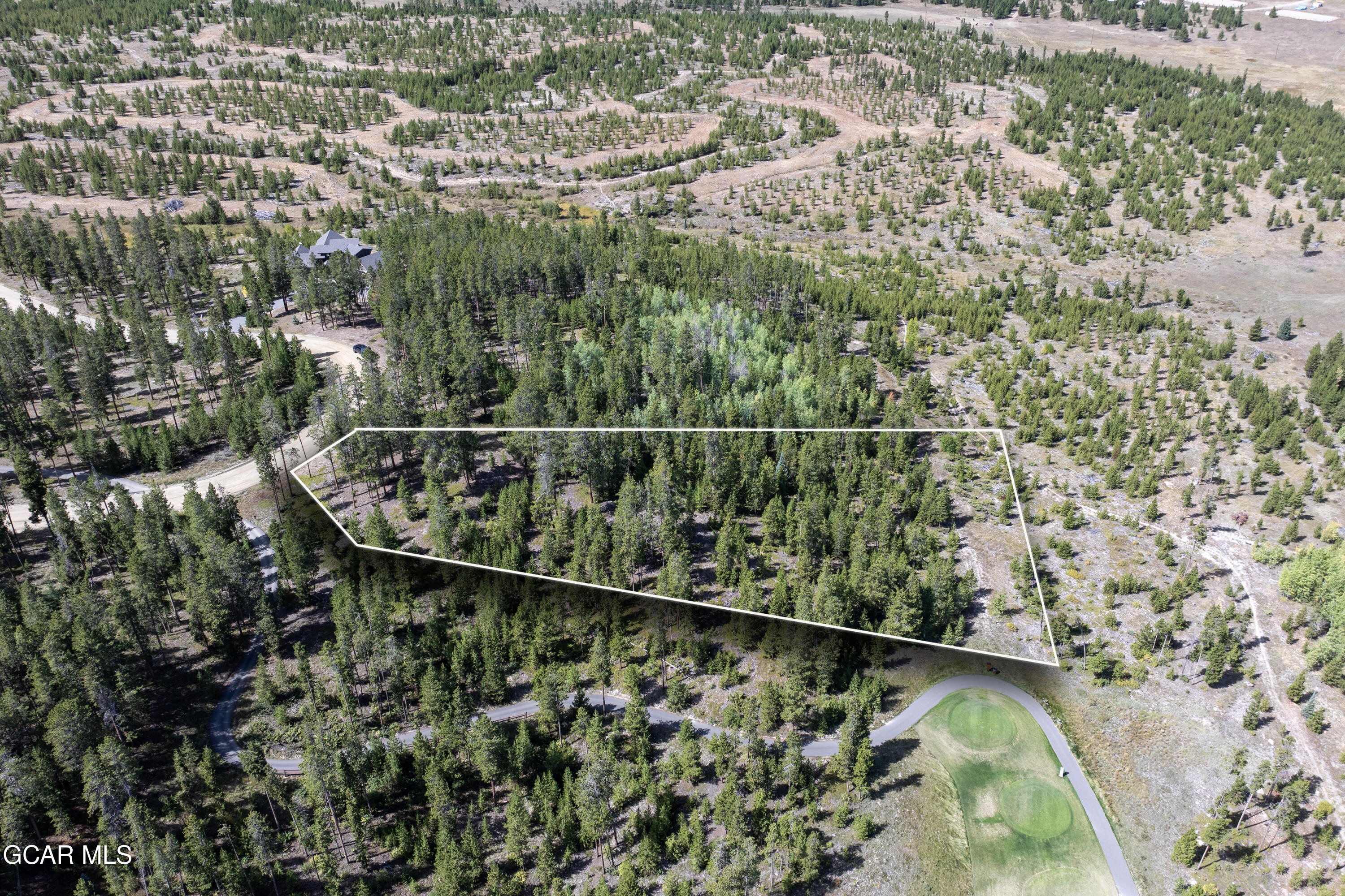 2392 GCR 511/Golf Course Circle