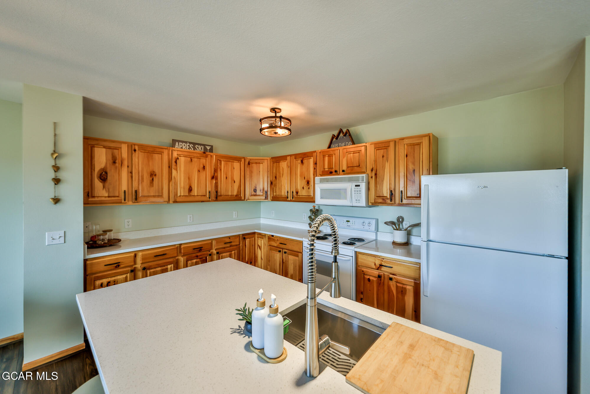 105 ELK CREEK Drive 10