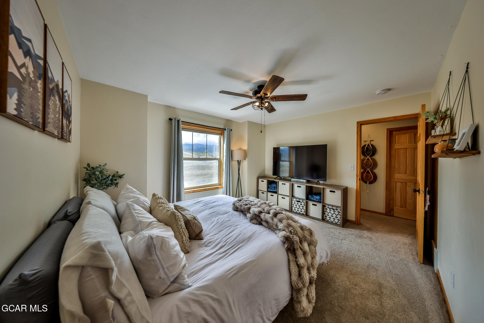 105 ELK CREEK Drive 10