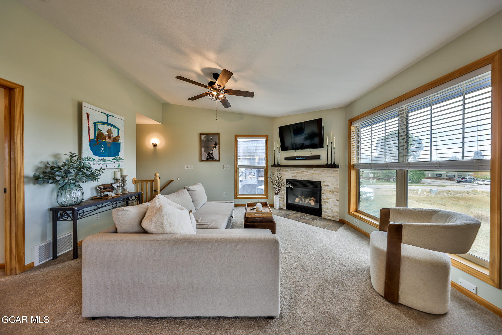 105 ELK CREEK Drive 10