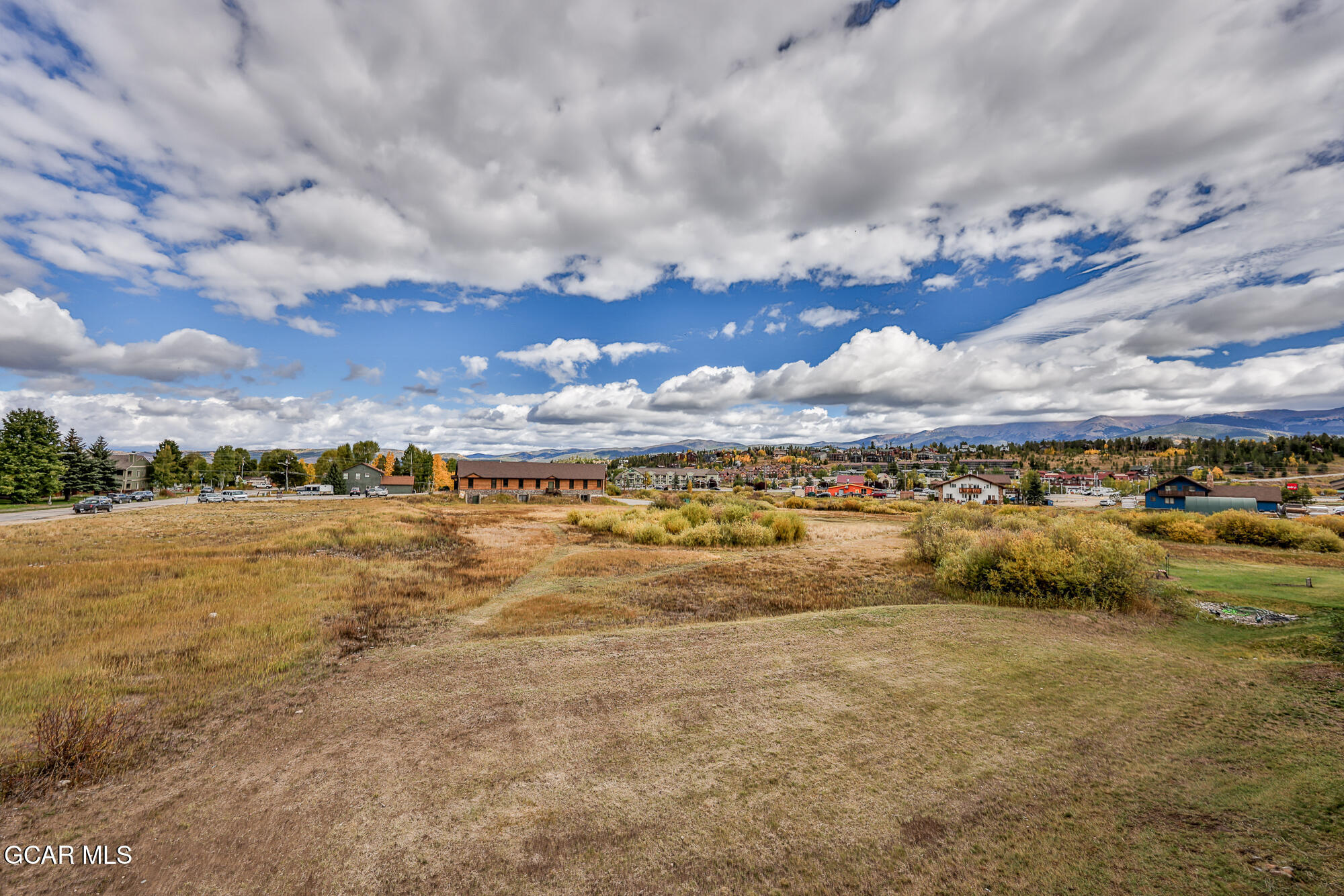 105 ELK CREEK Drive 10