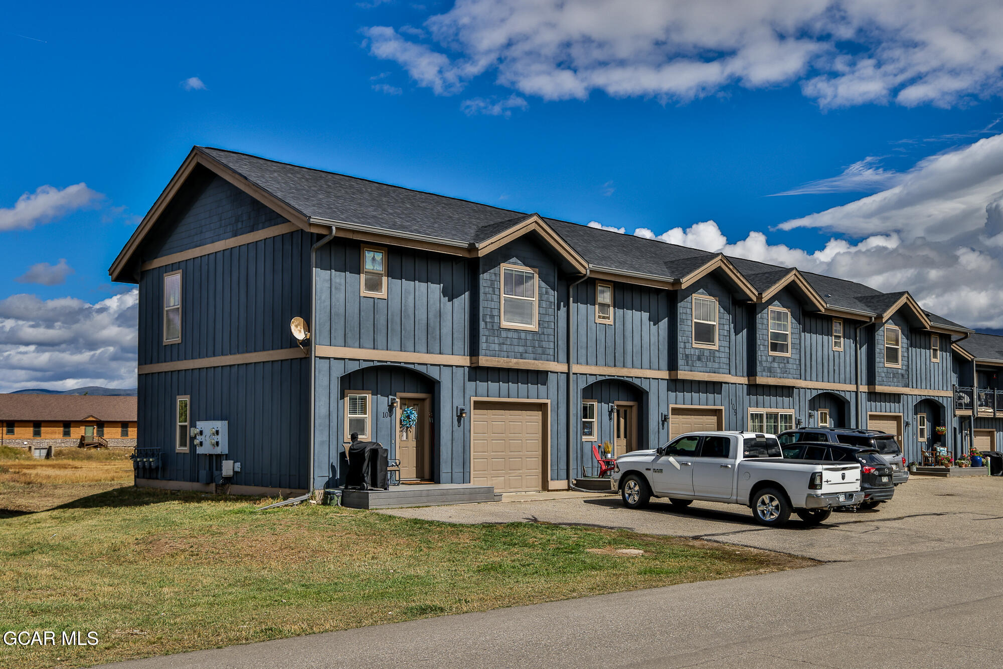 105 ELK CREEK Drive 10