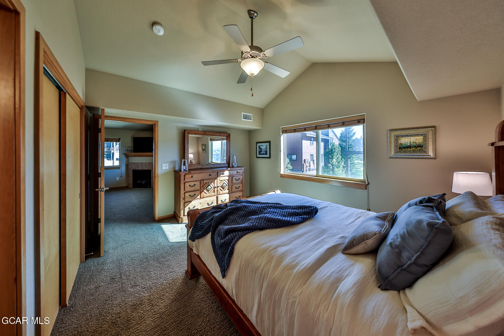 120 Sterling Loop 106