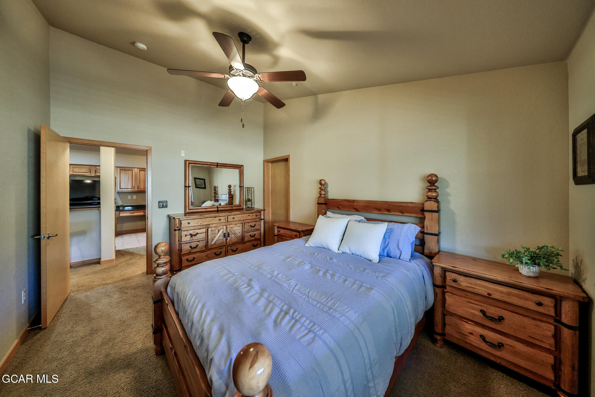 120 Sterling Loop 106