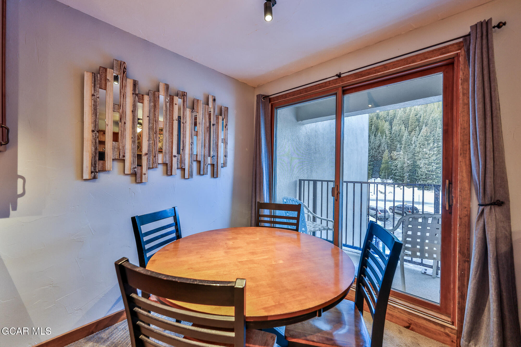 313 IRON HORSE C2023