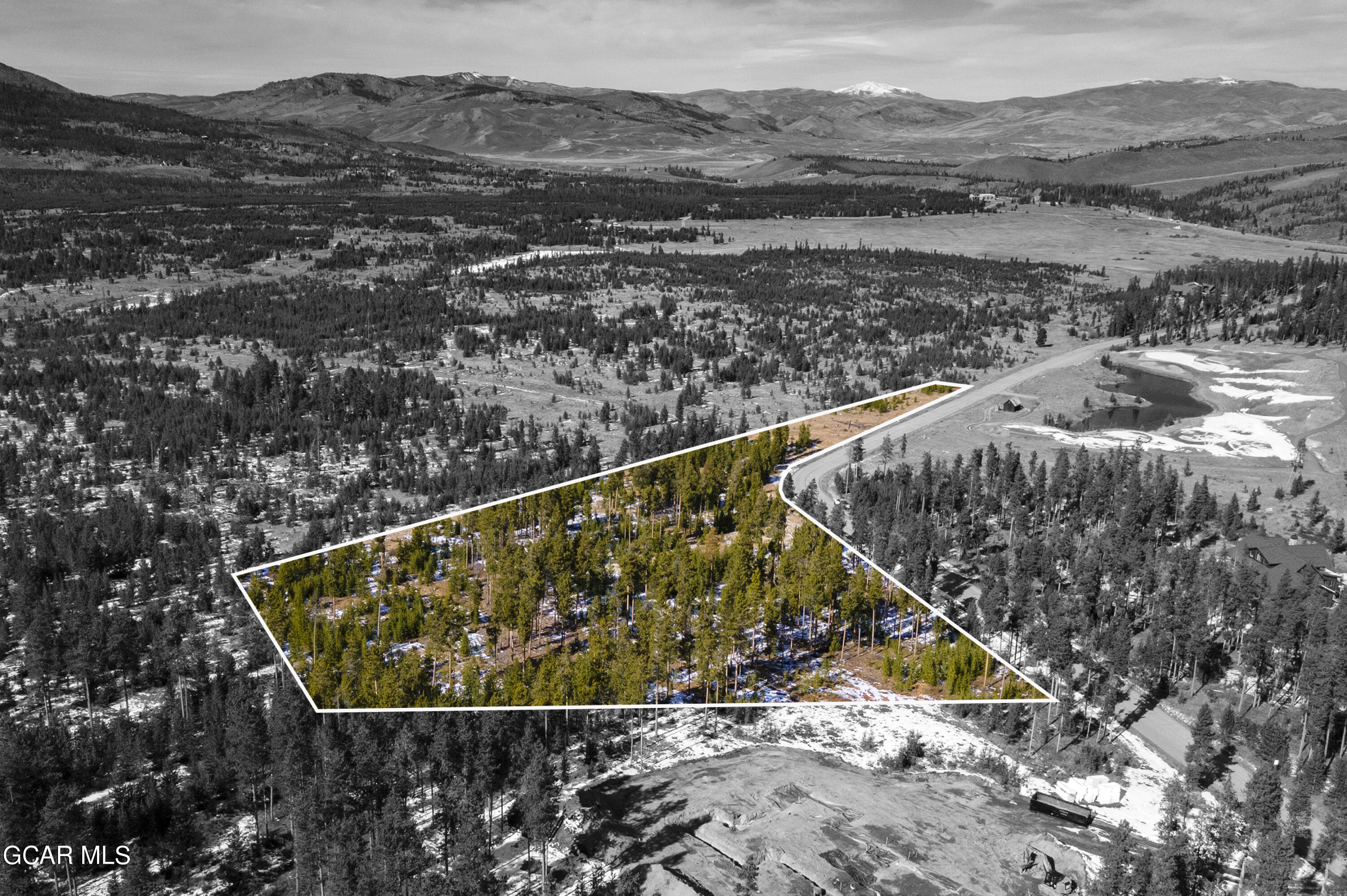 1952 Golf Course Circle