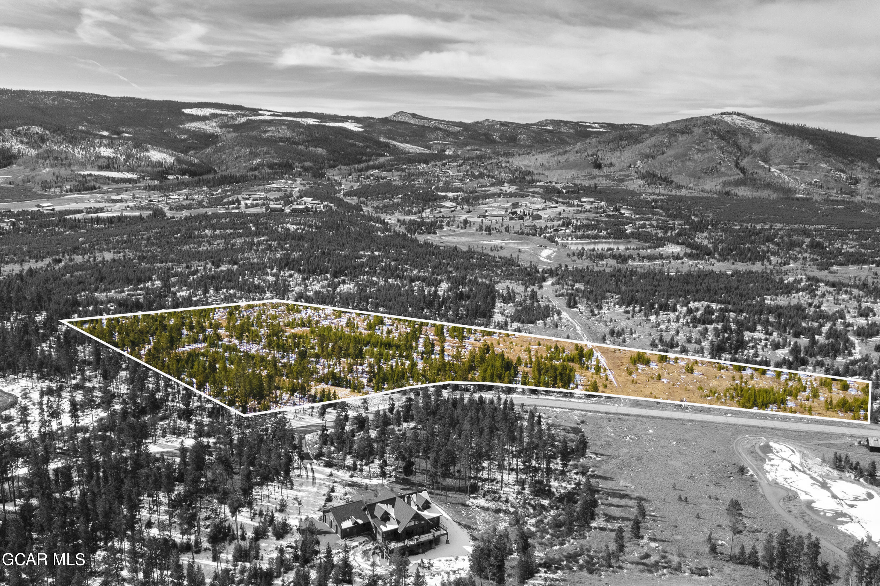 1952 Golf Course Circle