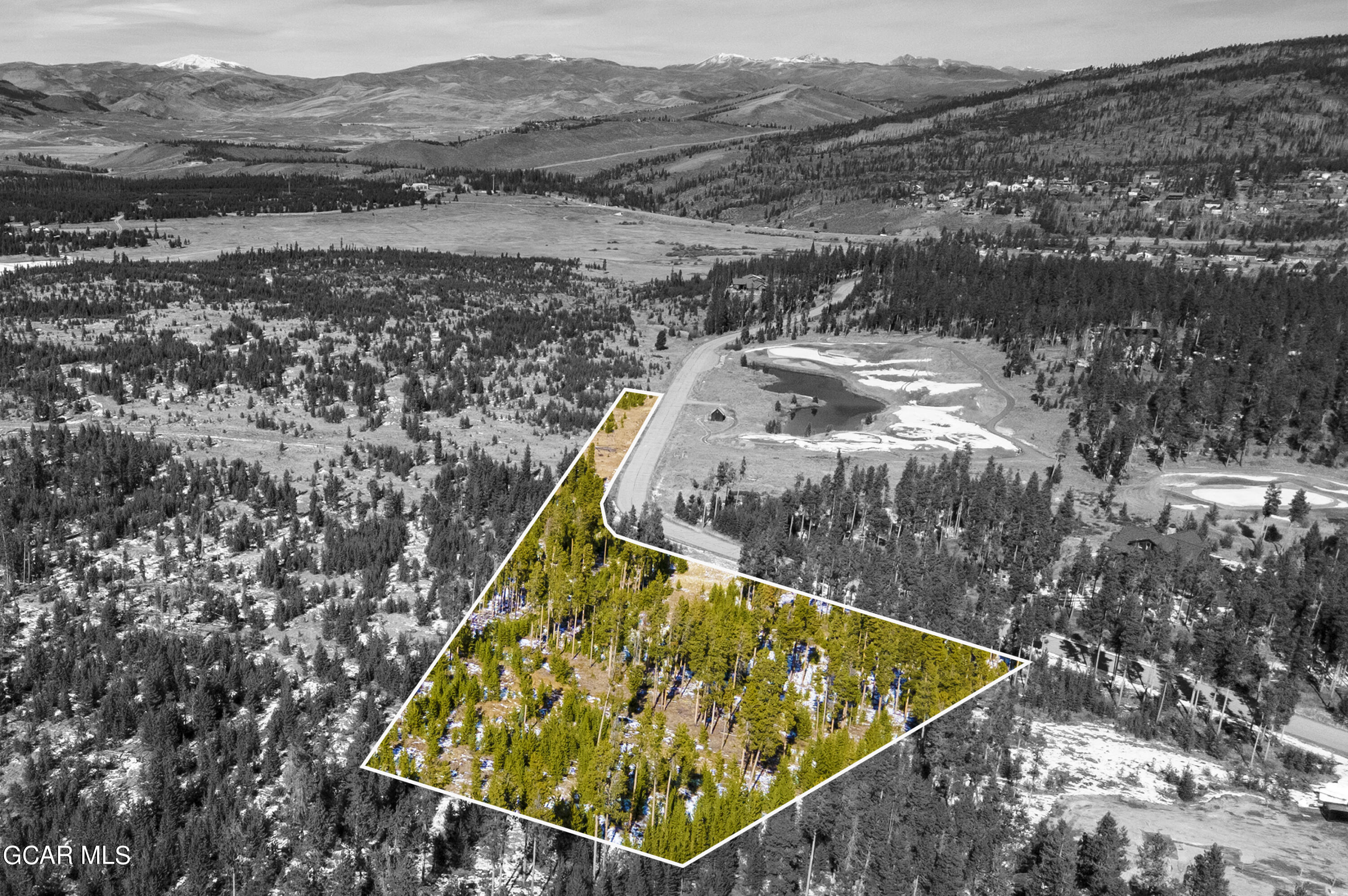 1952 Golf Course Circle