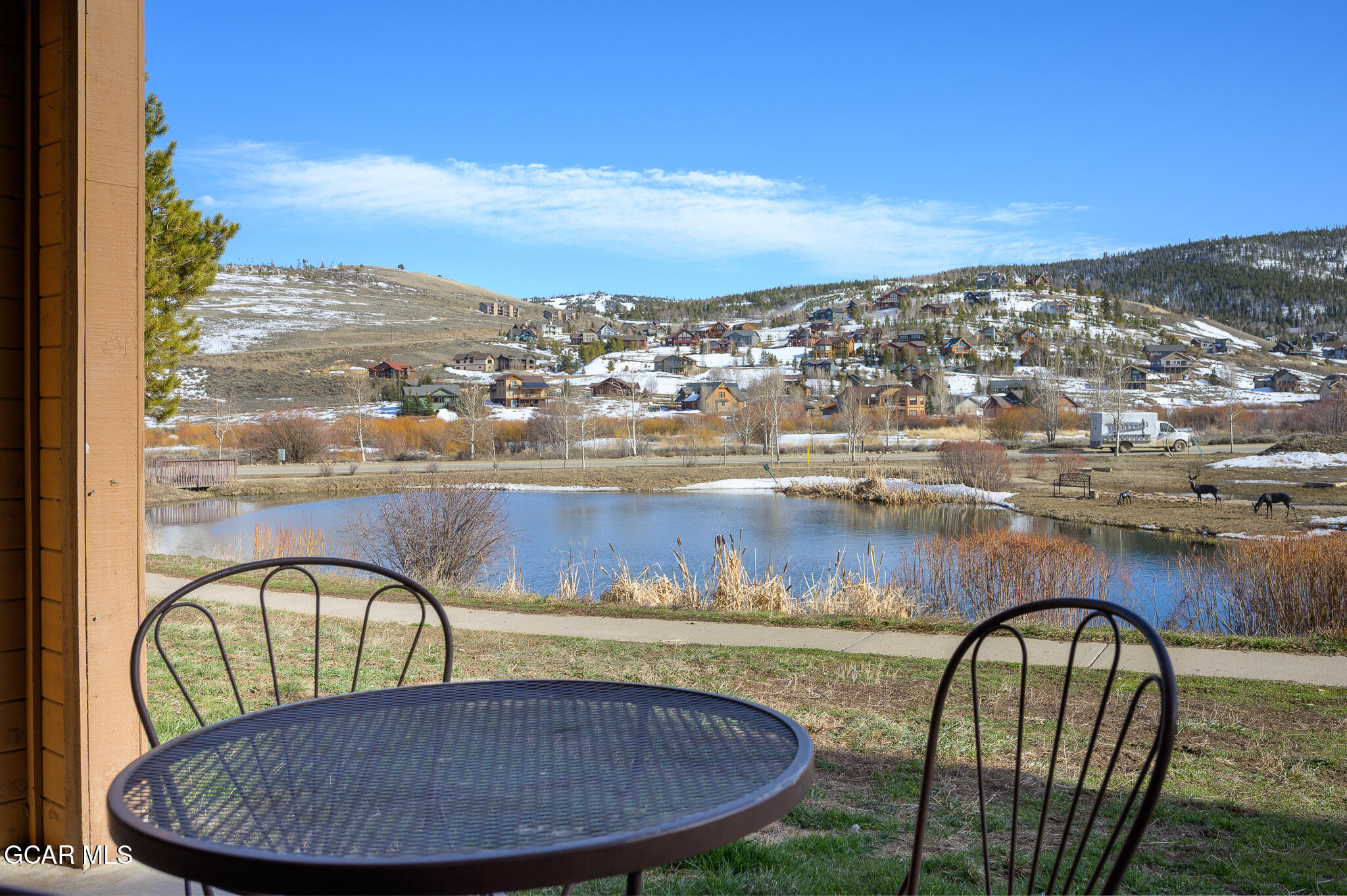 62927 US HWY 40 110 (Doors 112&114)