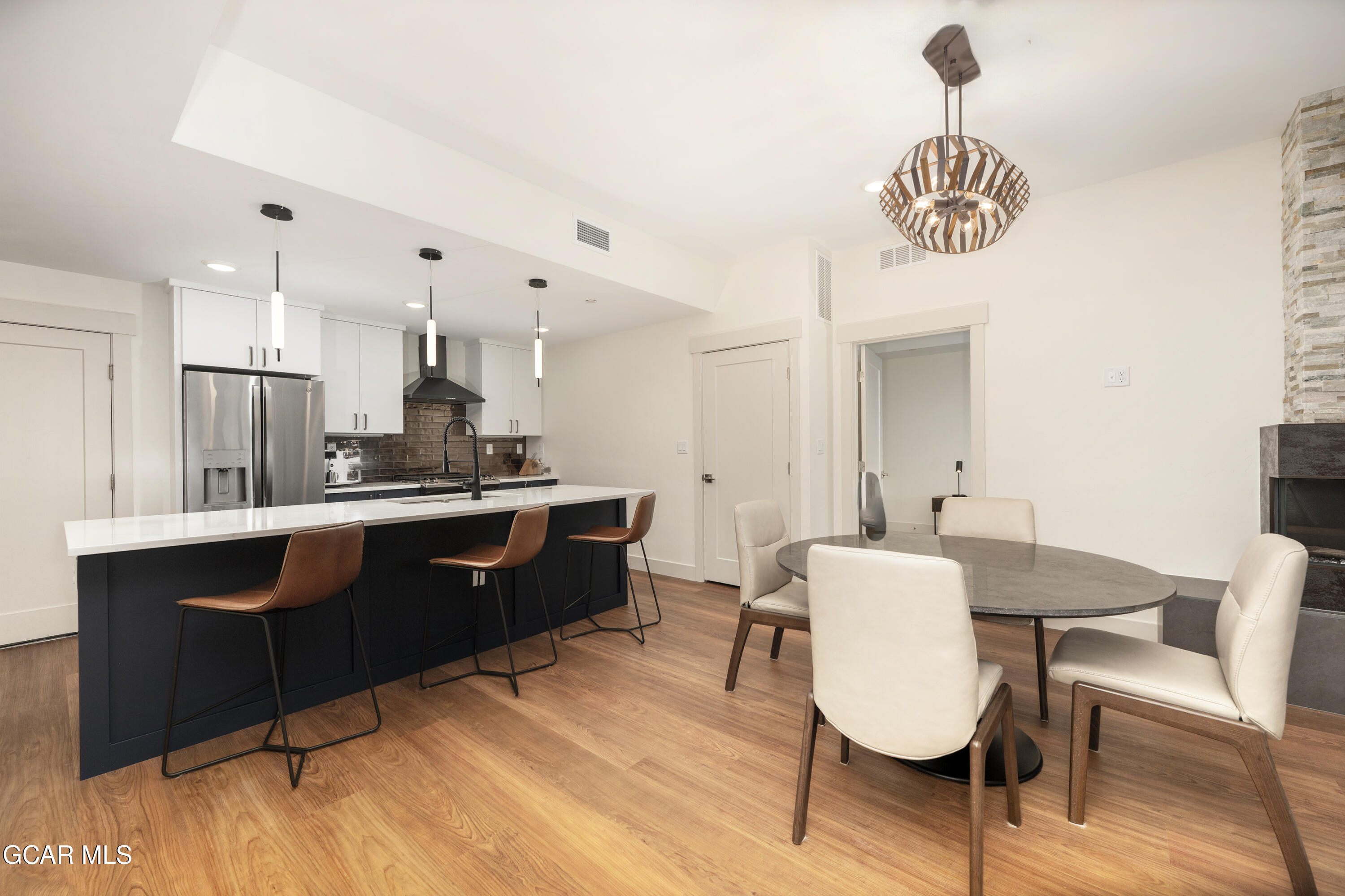 144 Ski Idlewild Rd 3304