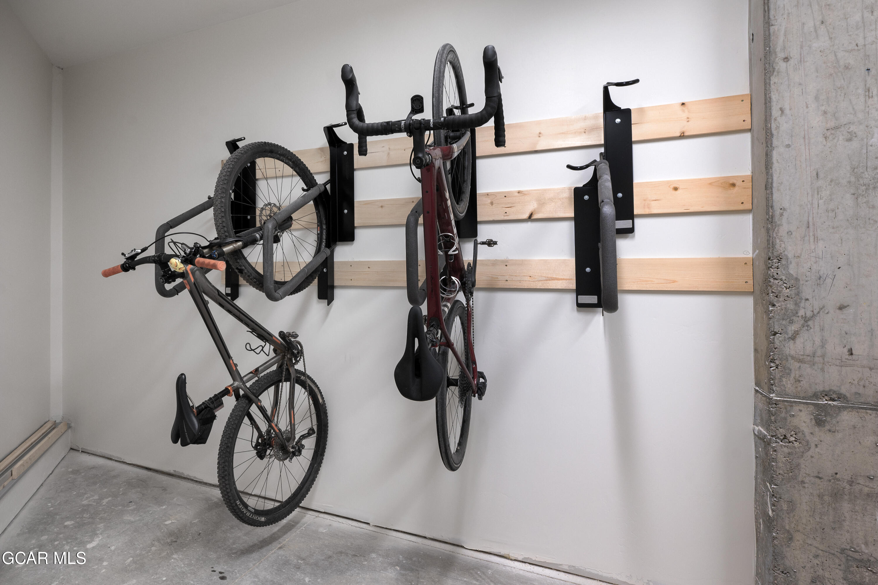 144 Ski Idlewild Rd 3304