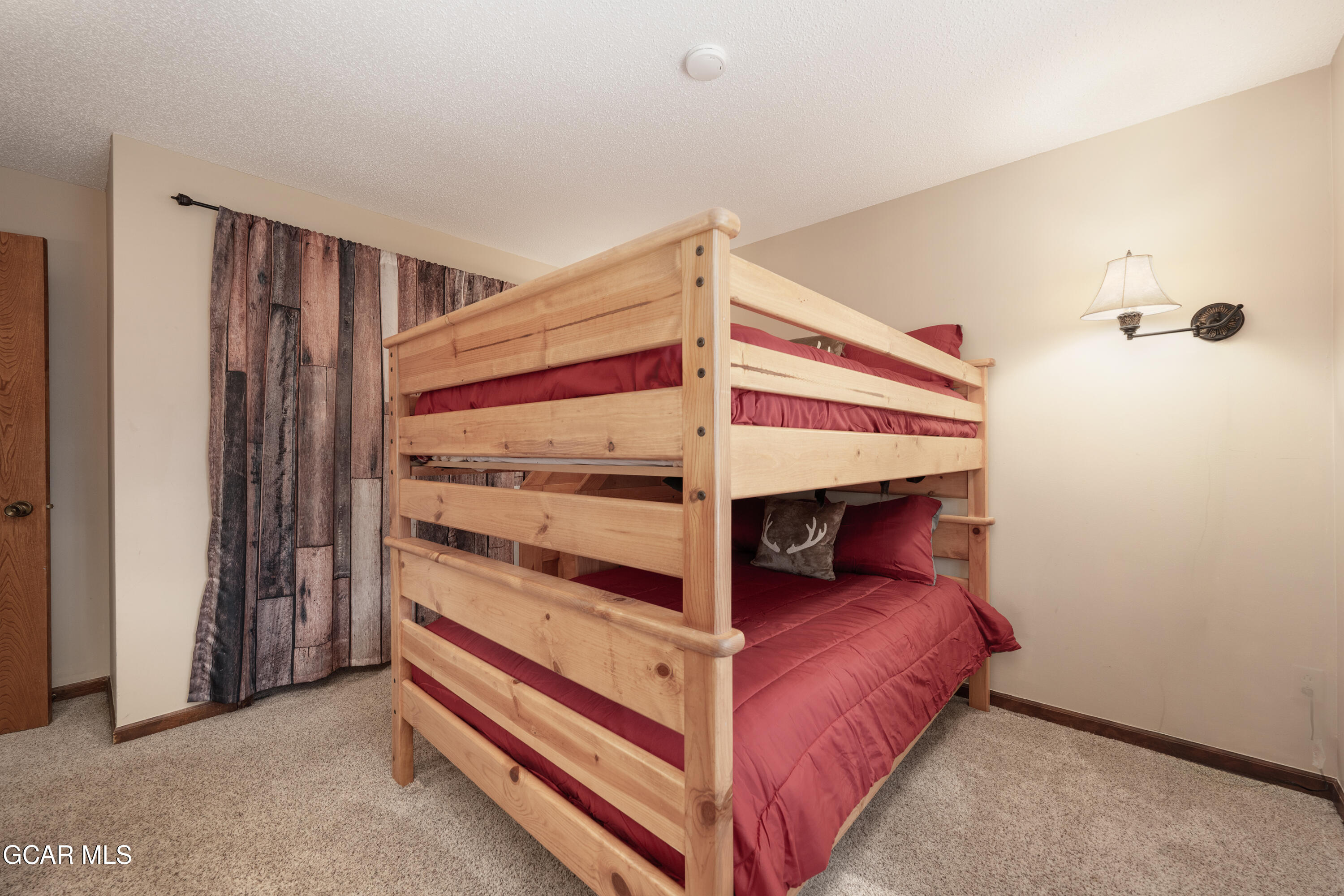 143 FOREST Trail #210