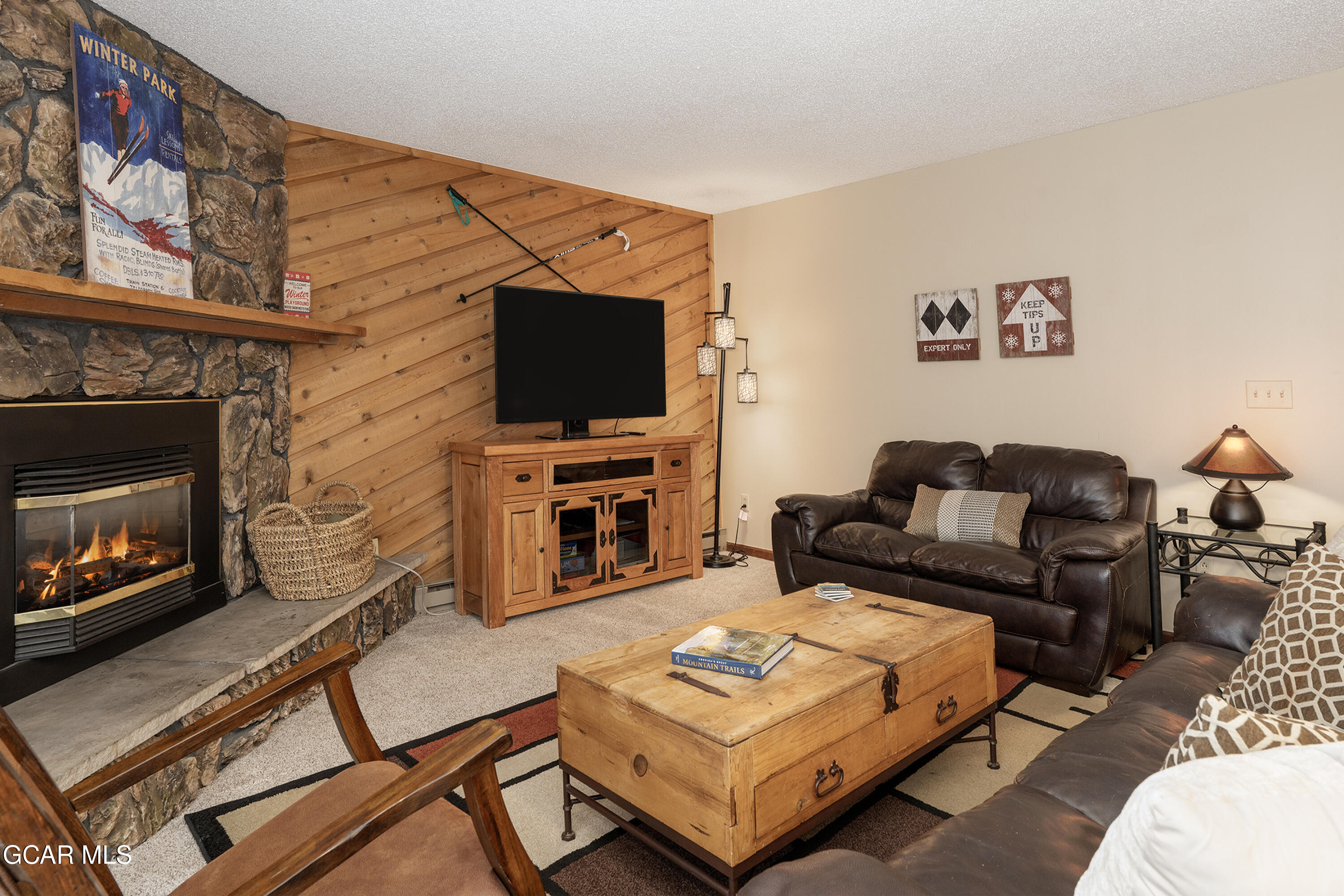 143 FOREST Trail #210