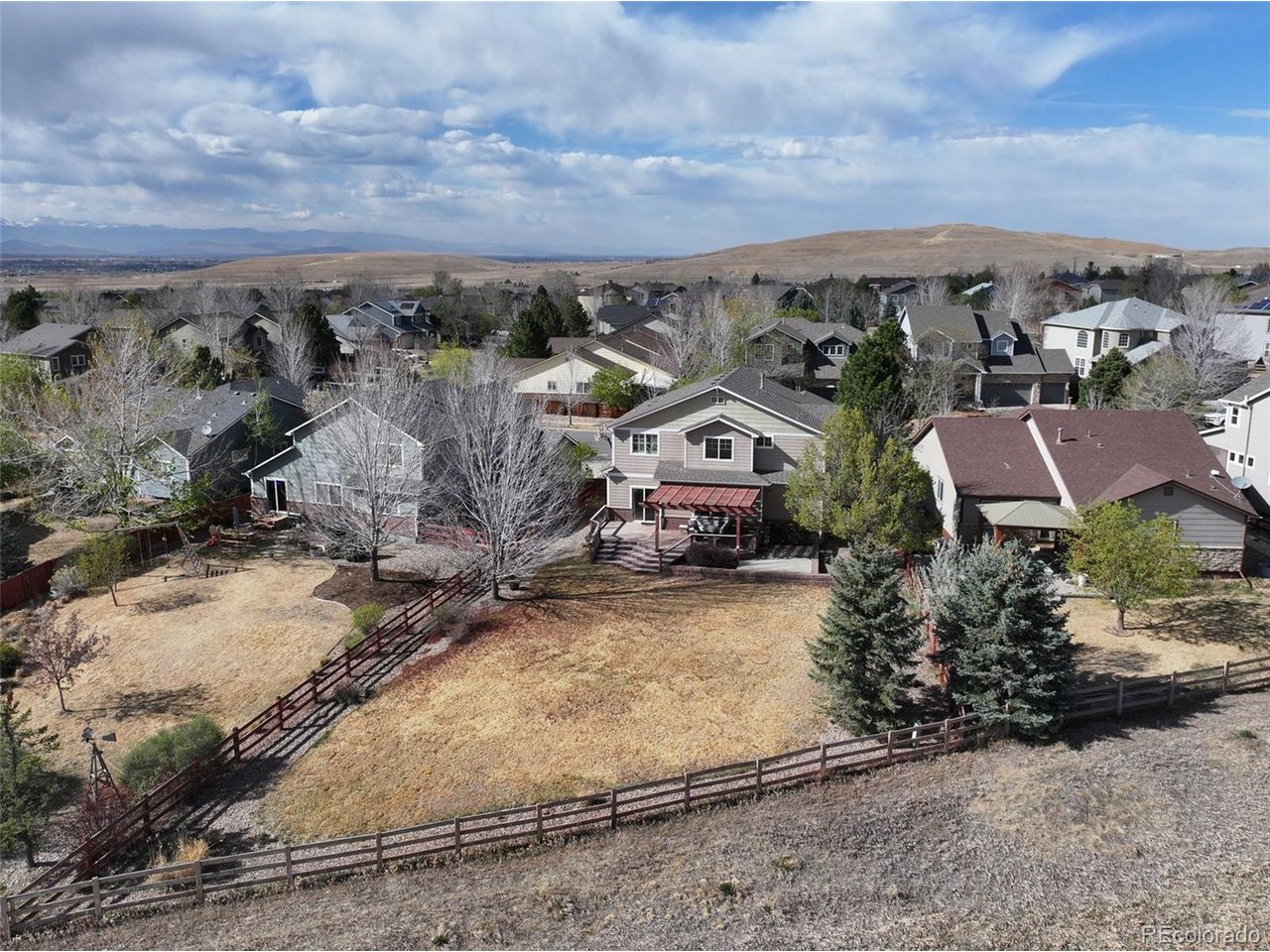 2637 Lilac Cir