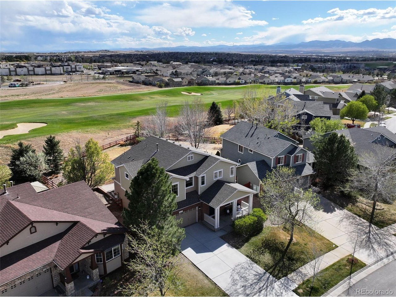 2637 Lilac Cir