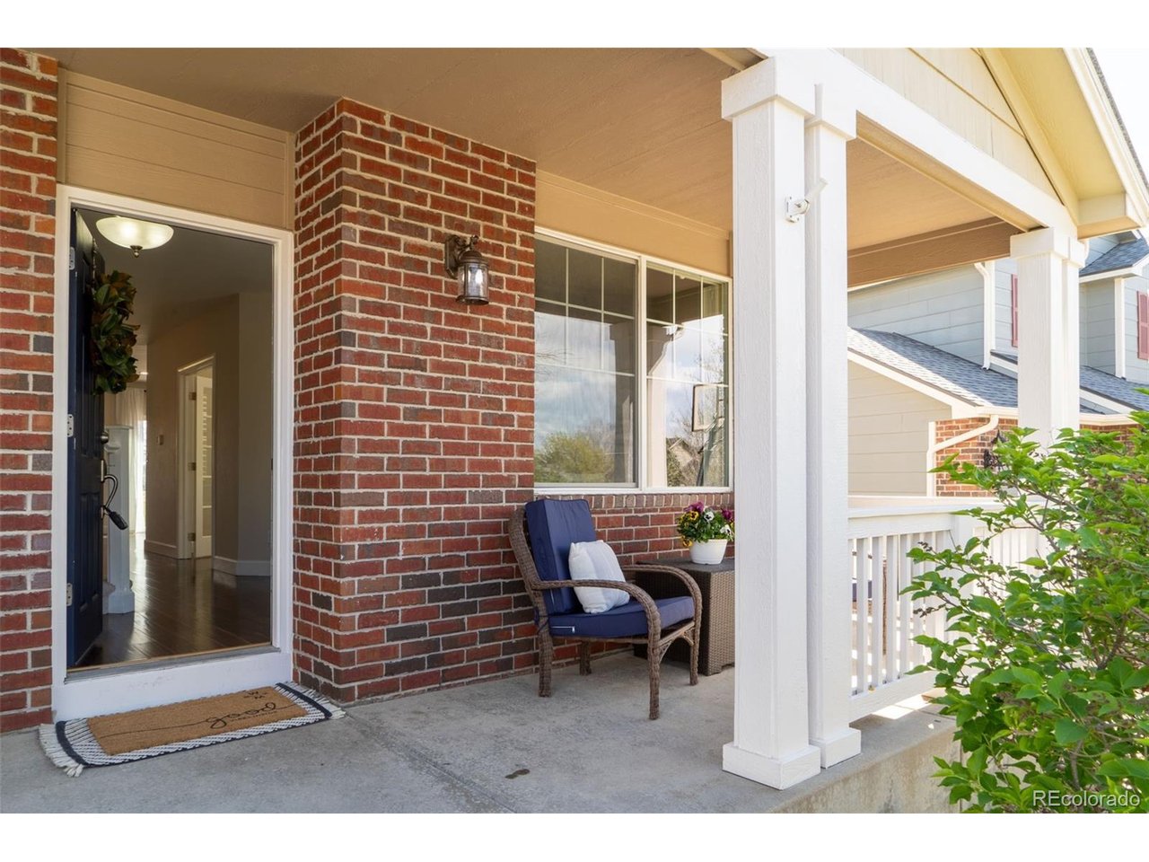 2637 Lilac Cir