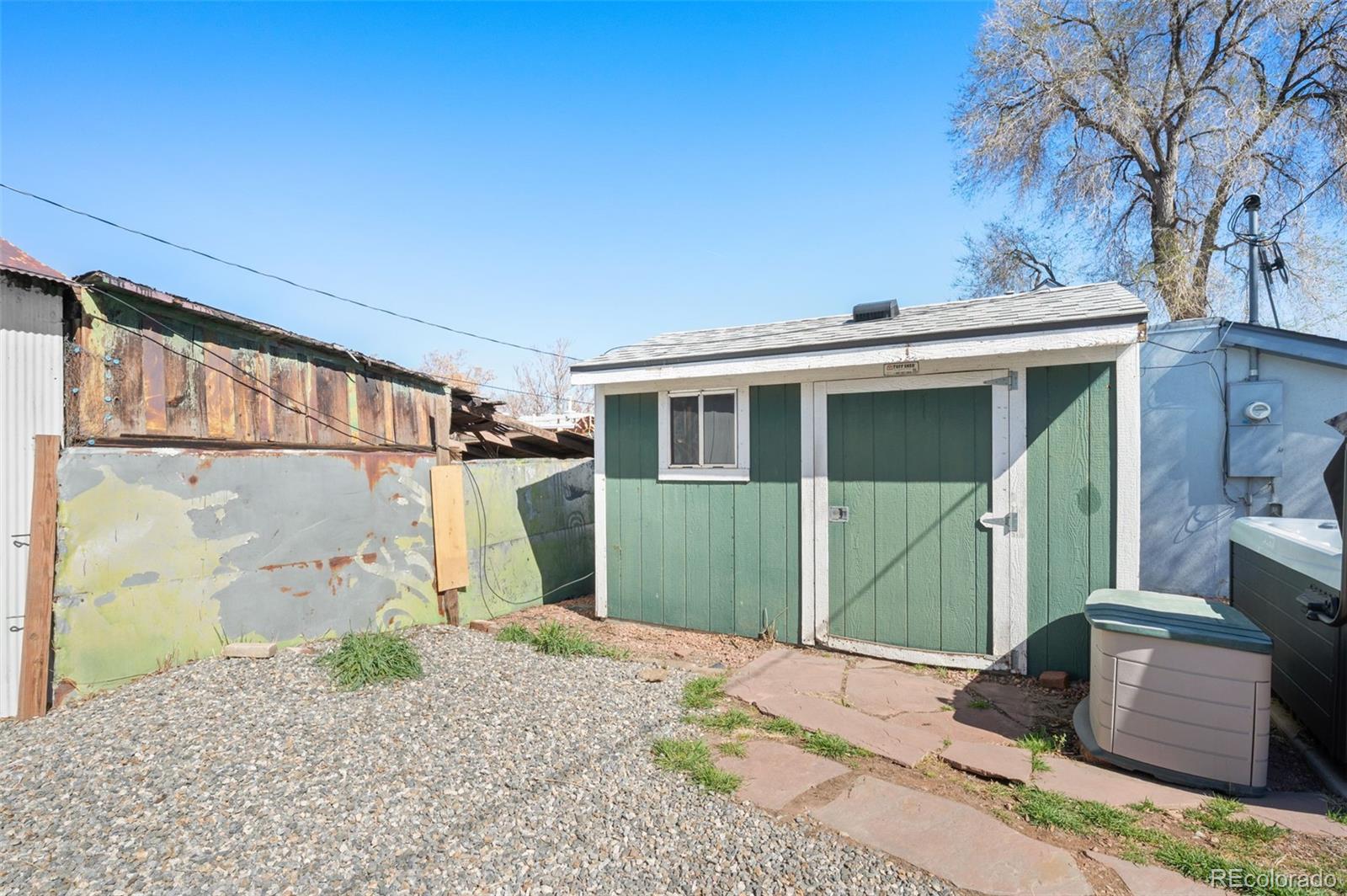 4445 Cherokee Street