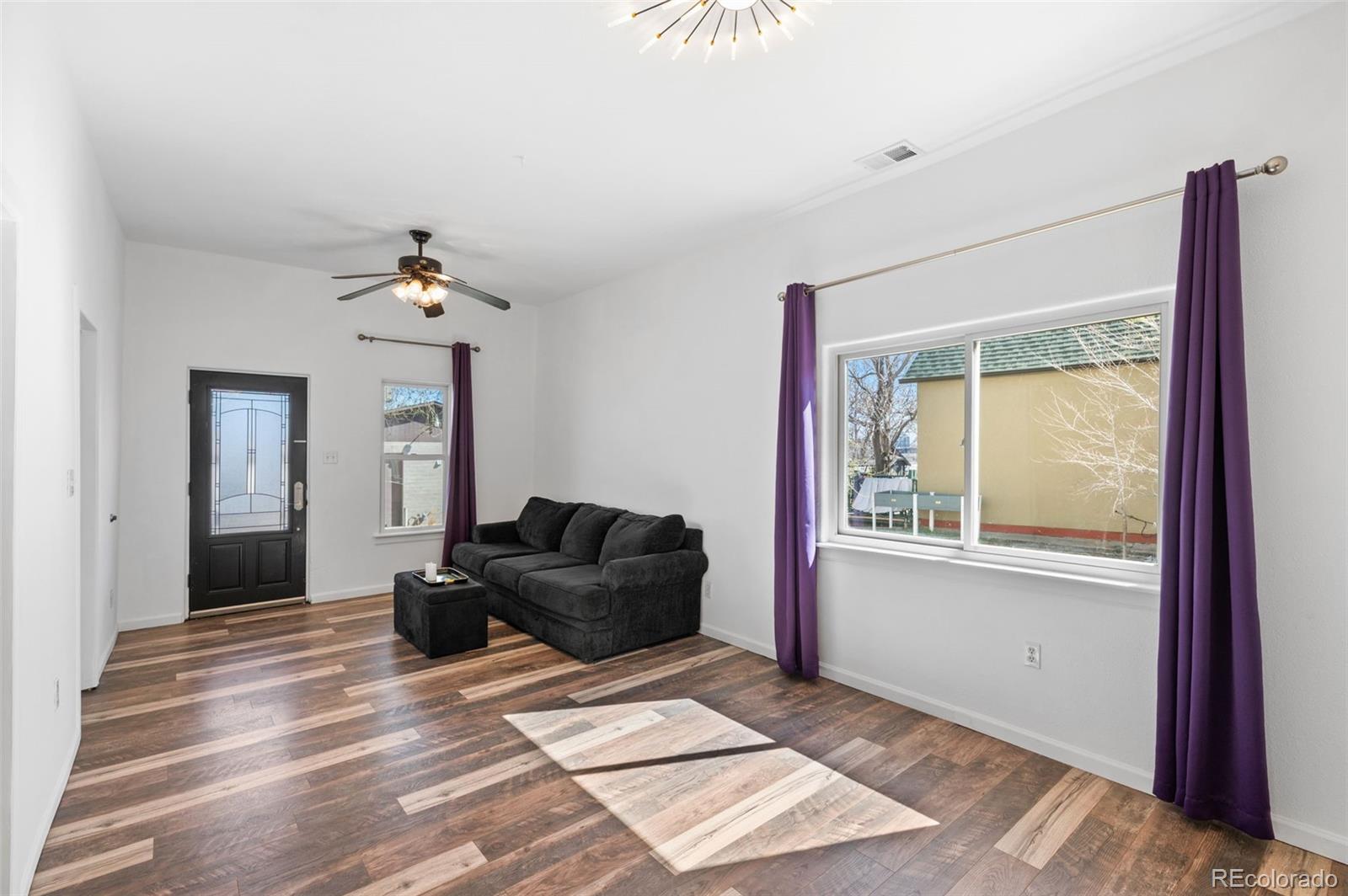 4445 Cherokee Street