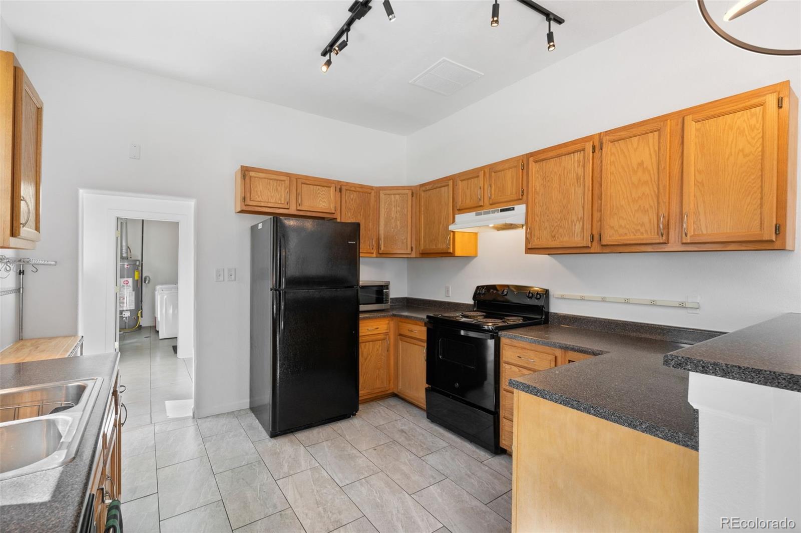 4445 Cherokee Street