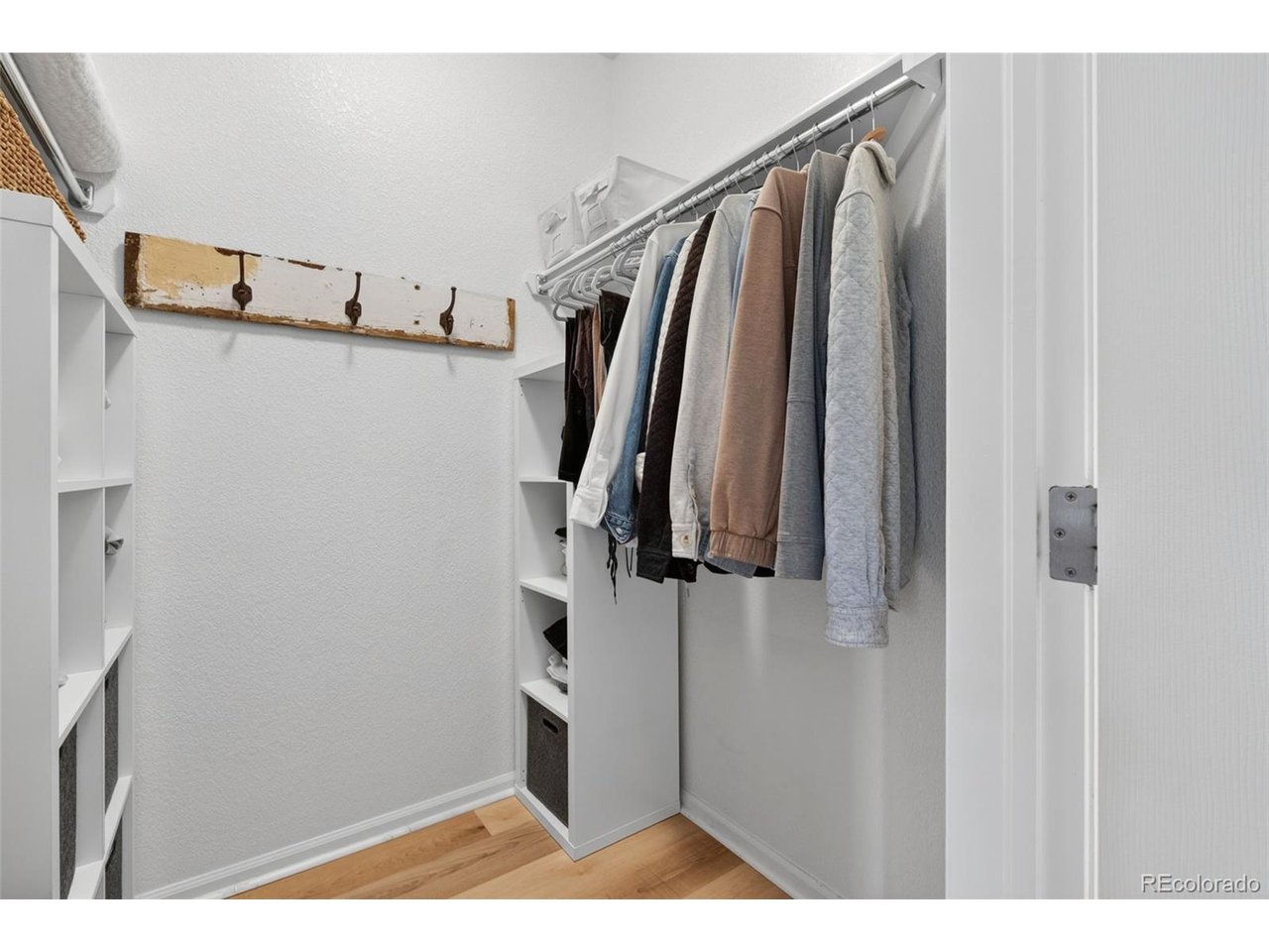 10733 Twenty Mile Rd 208