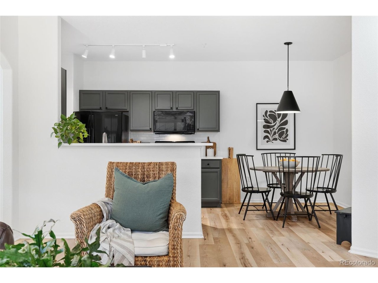 10733 Twenty Mile Rd 208