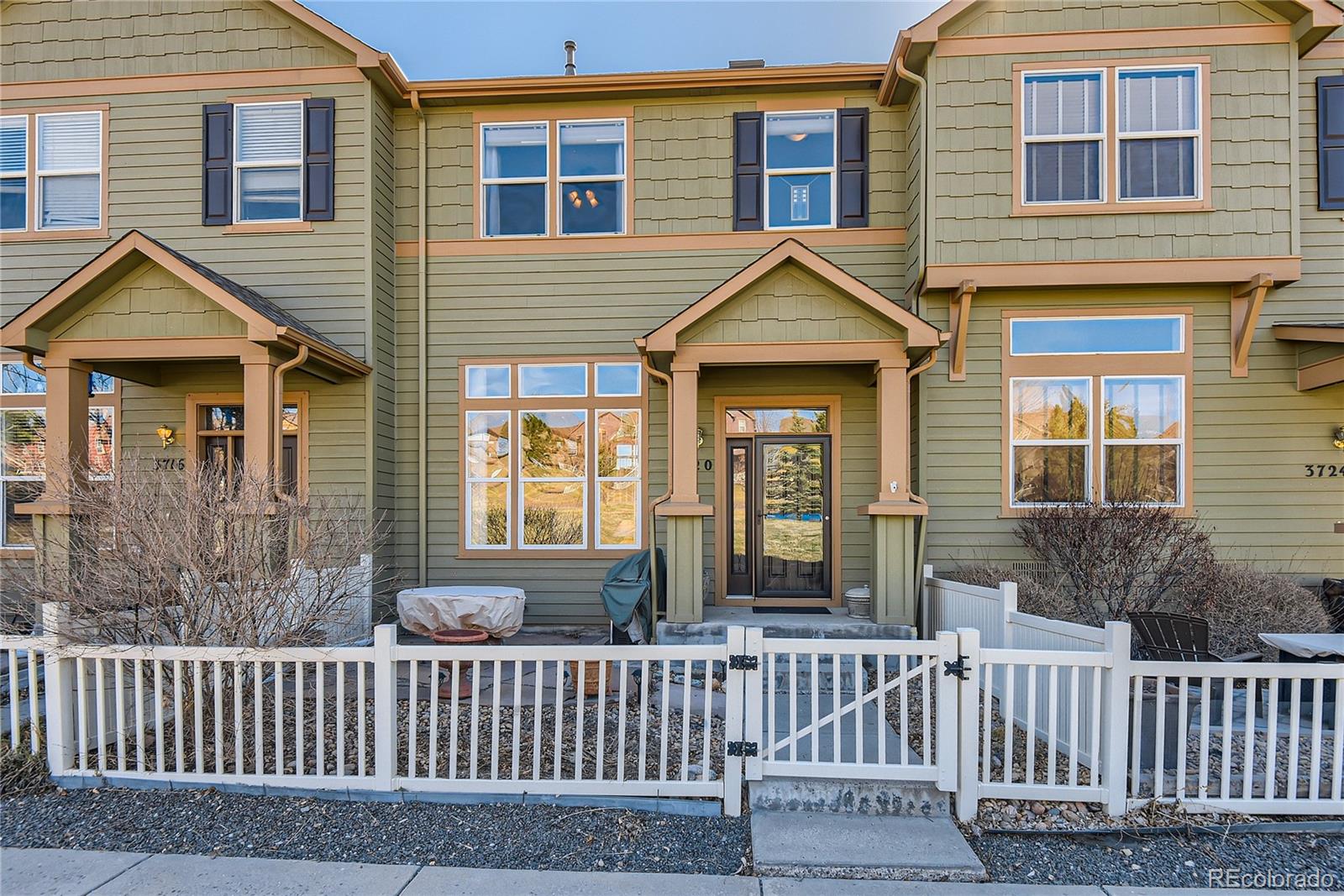 3720 Pecos Trail