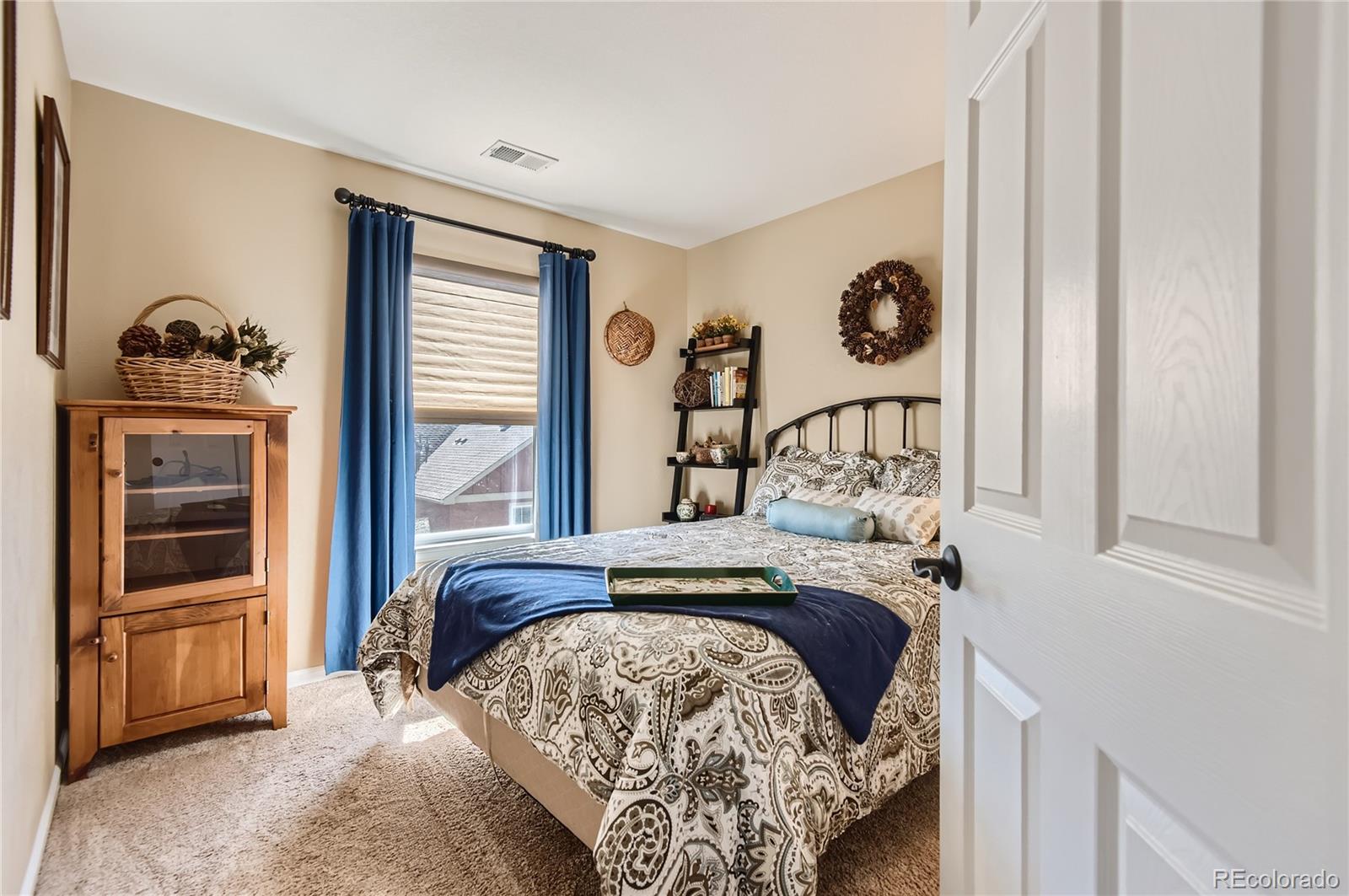 3720 Pecos Trail