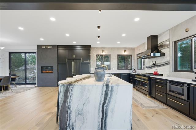 975 Woodmoor Drive
