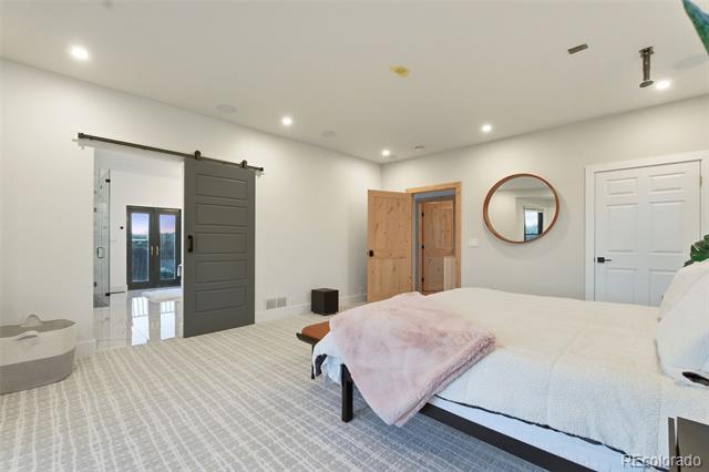 975 Woodmoor Drive
