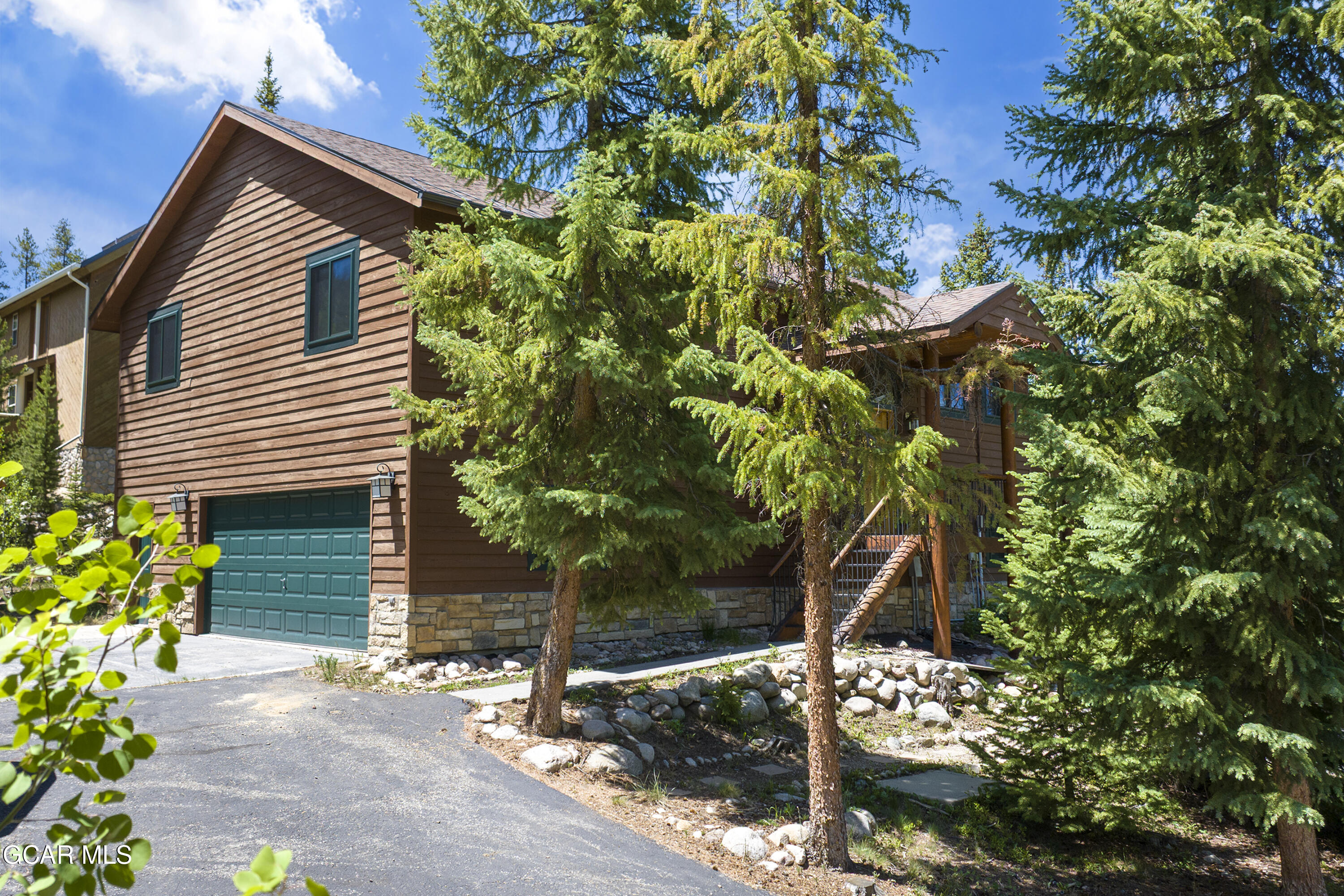 310 Arapahoe Road