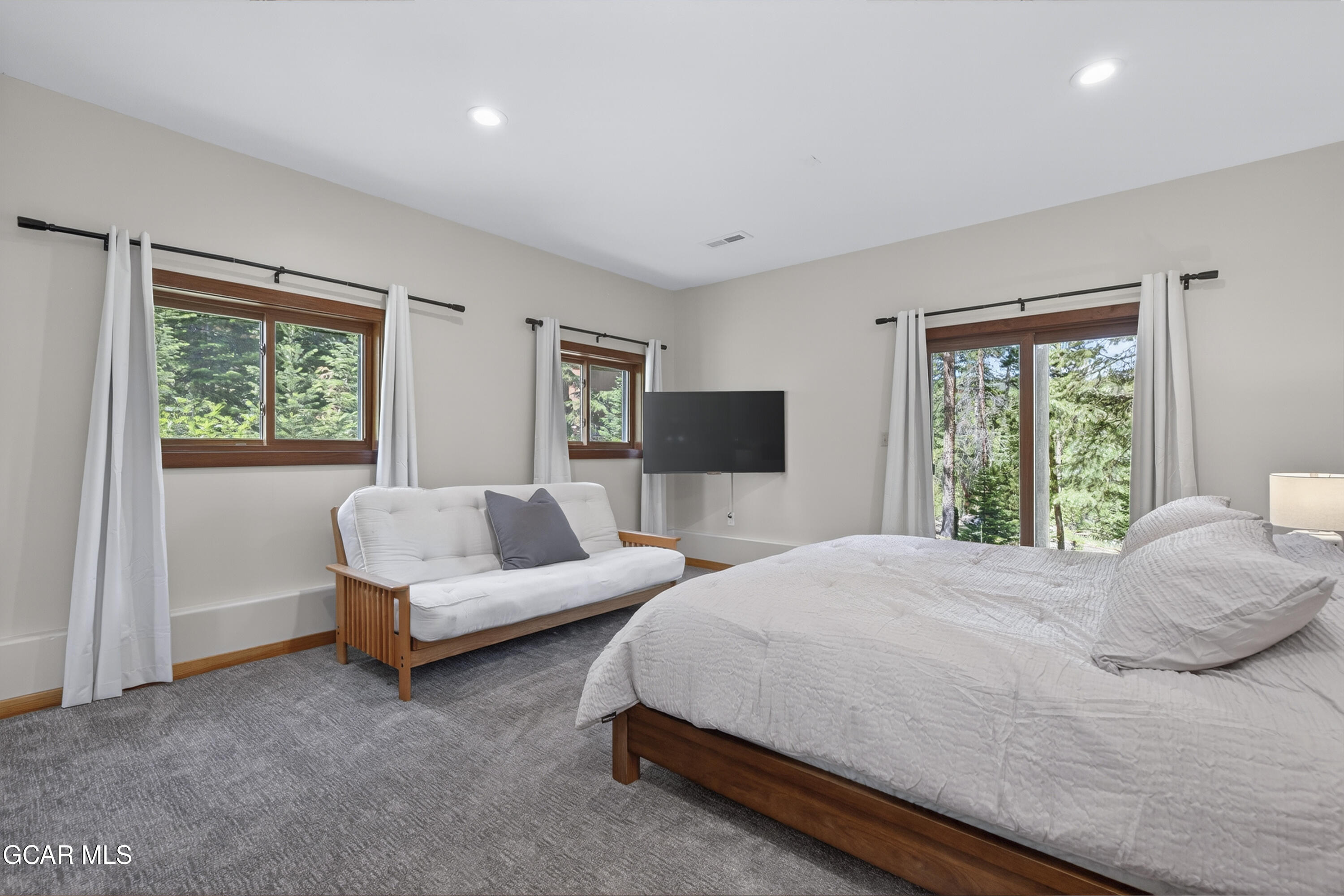 310 Arapahoe Road