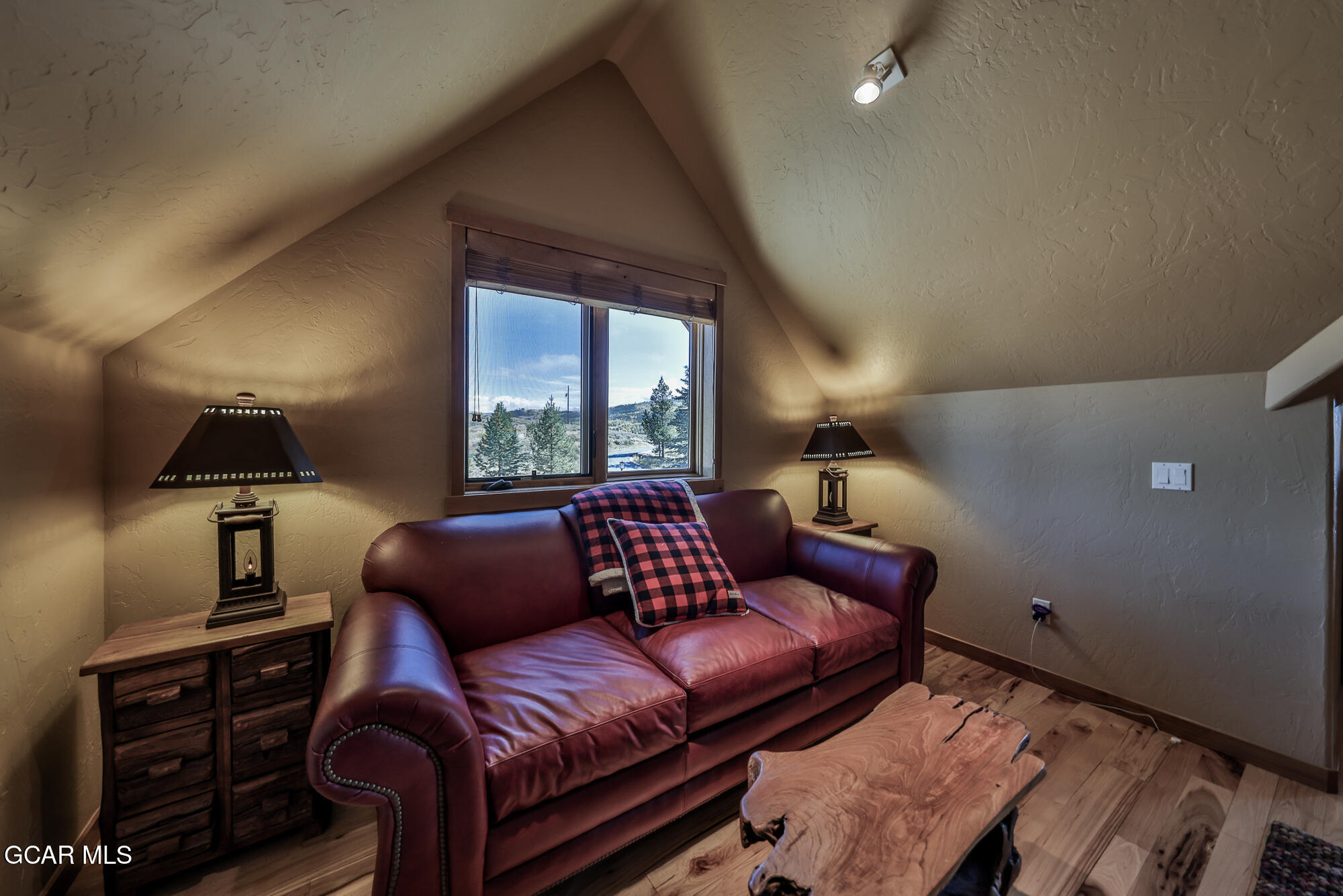 297 Sky View Lane