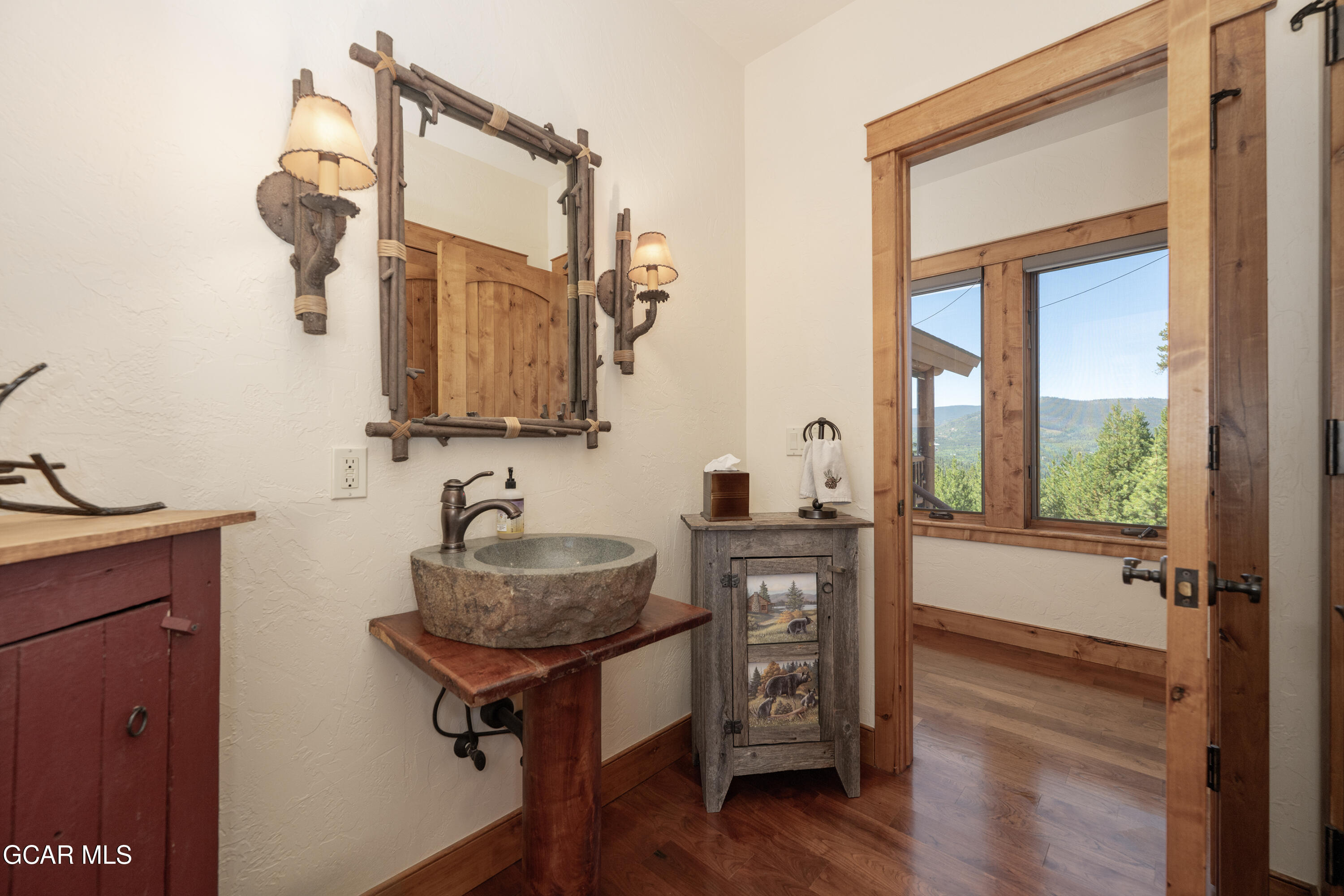 297 Sky View Lane