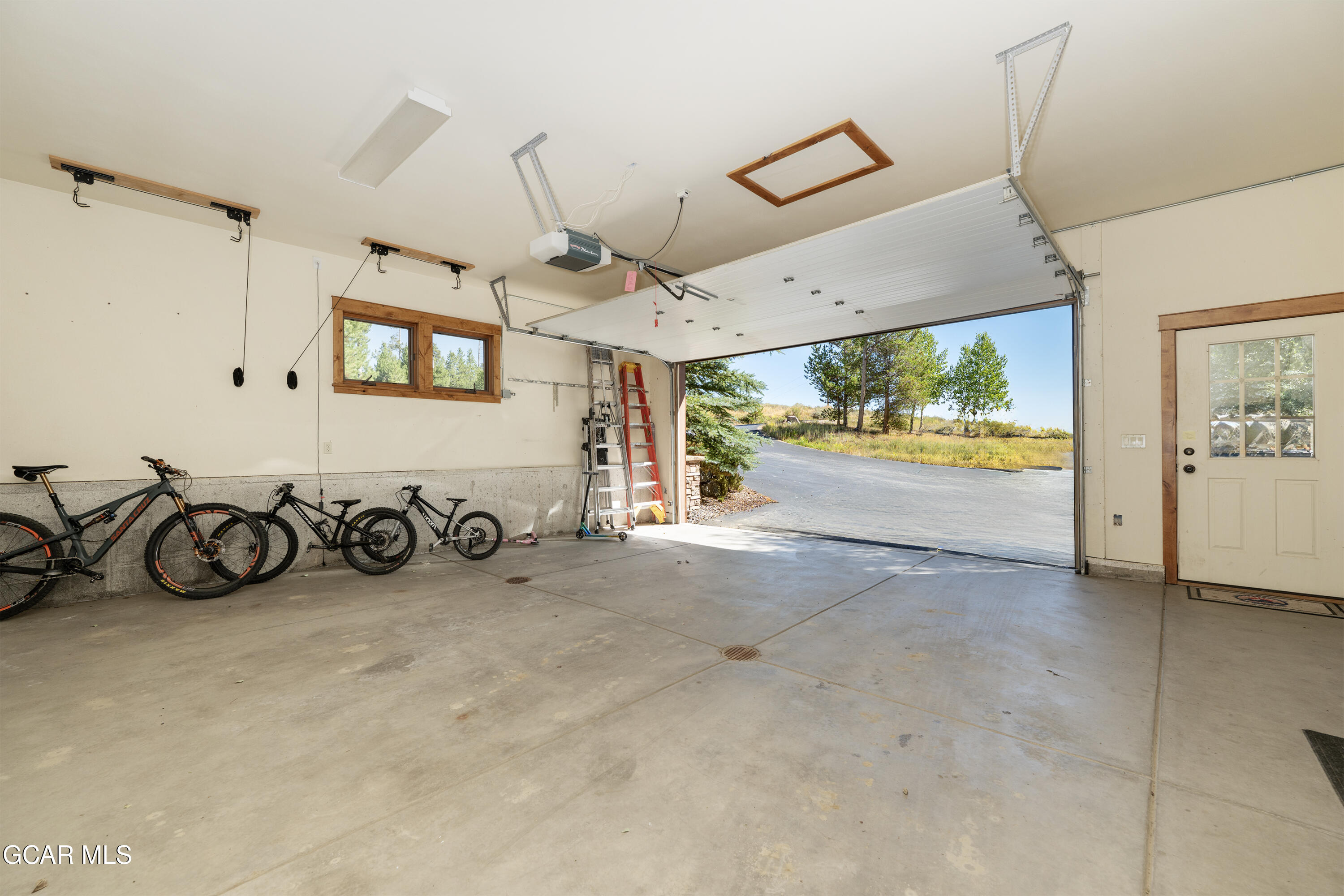 297 Sky View Lane