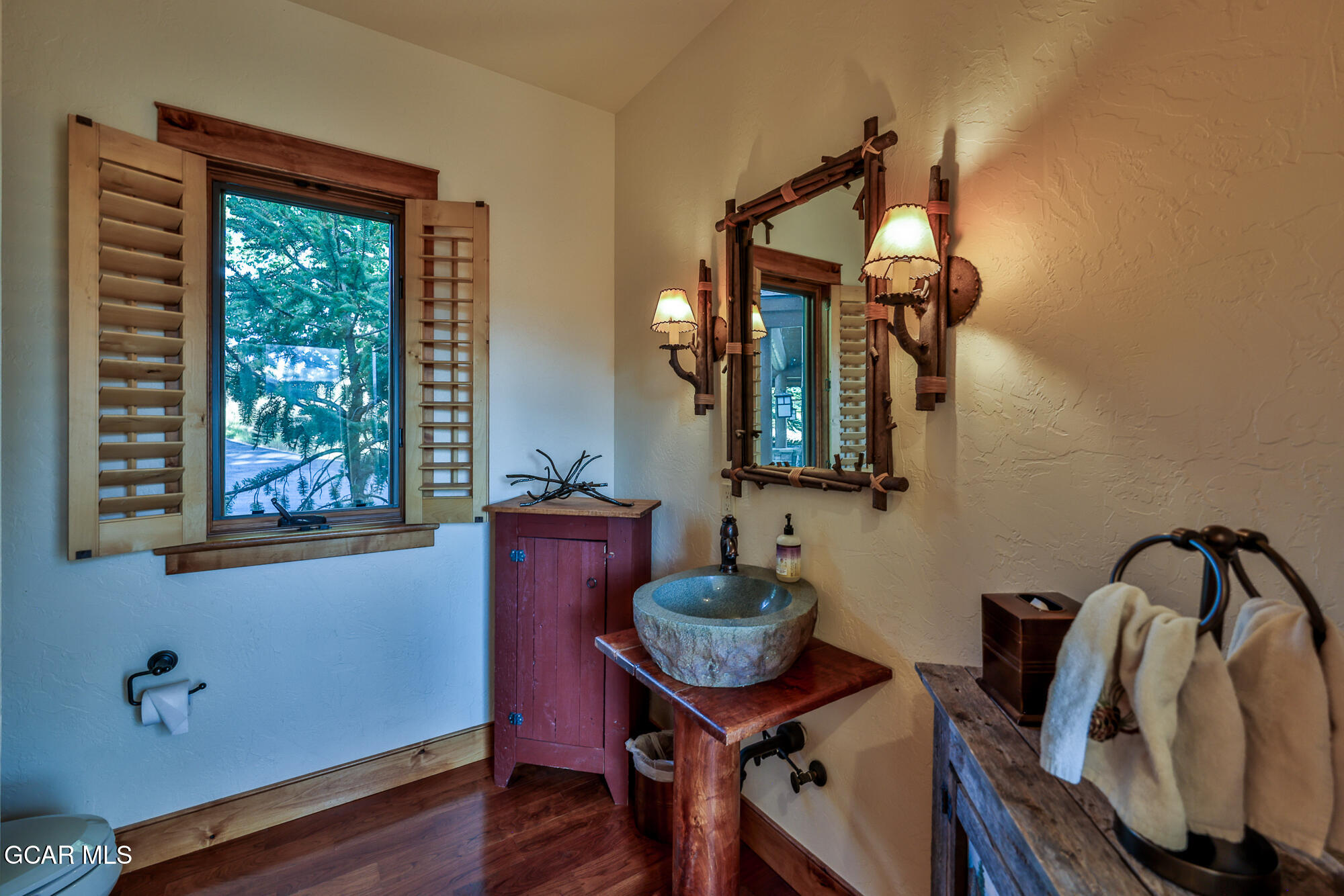 297 Sky View Lane