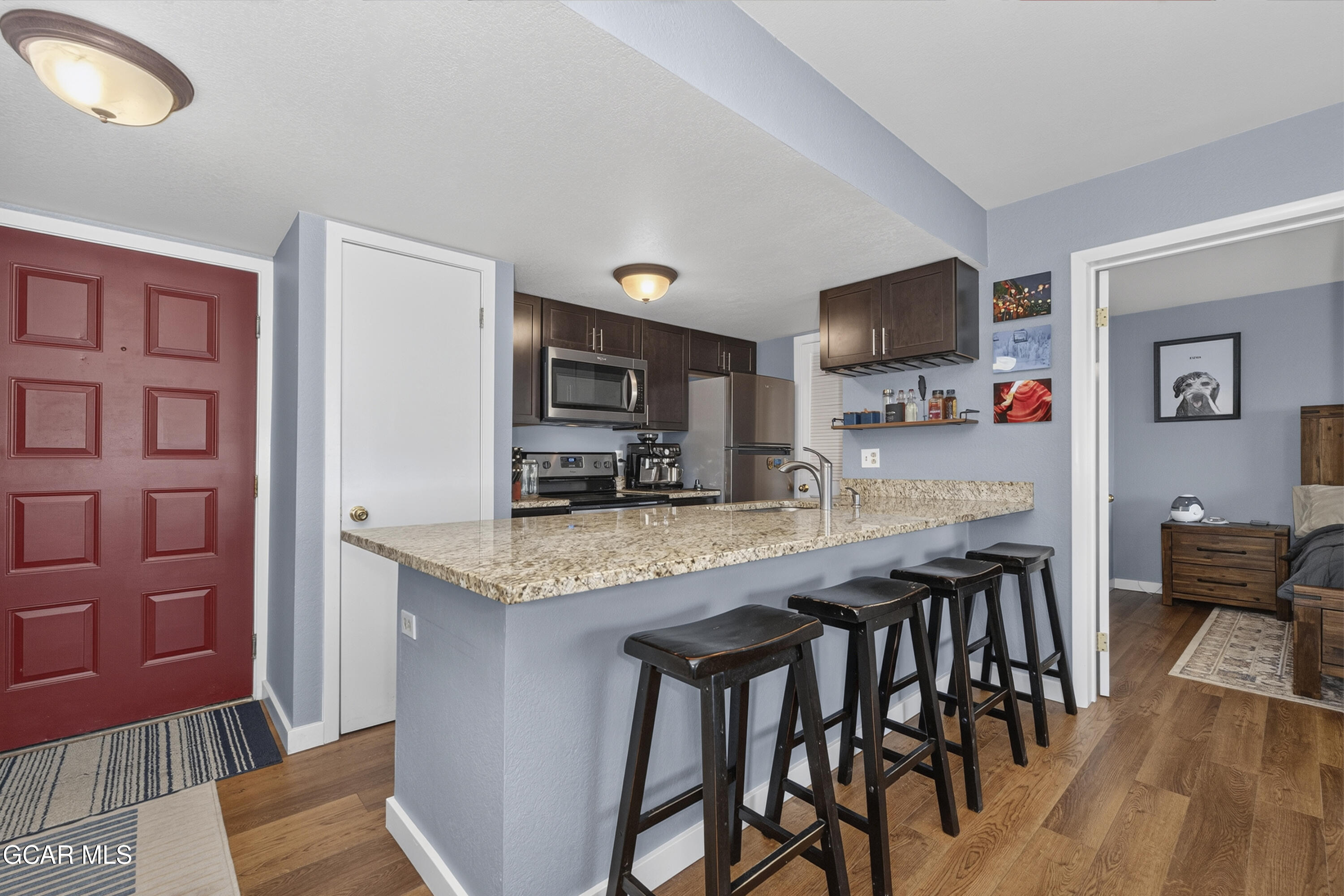 207 Lake Drive 1105