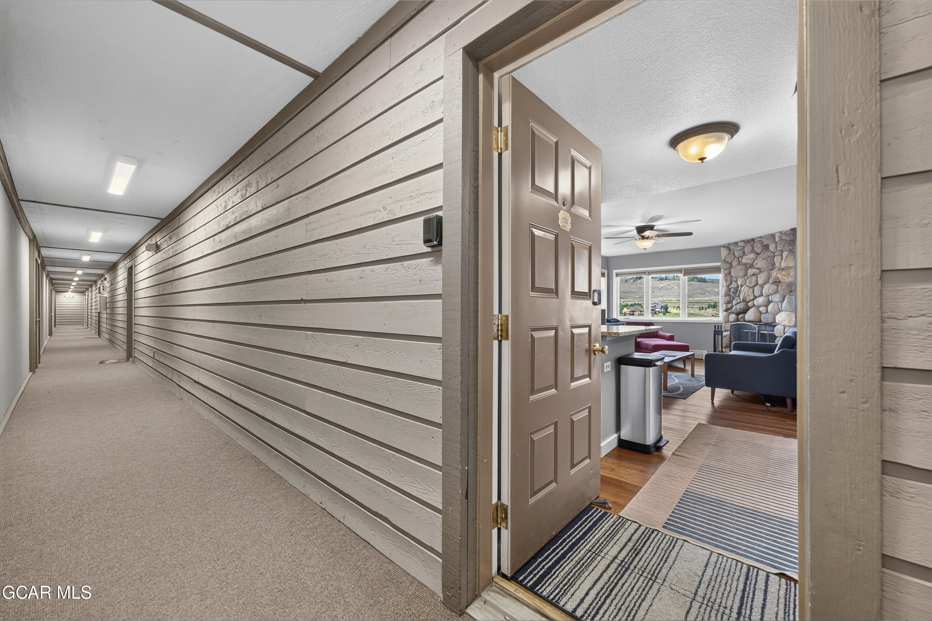 207 Lake Drive 1105