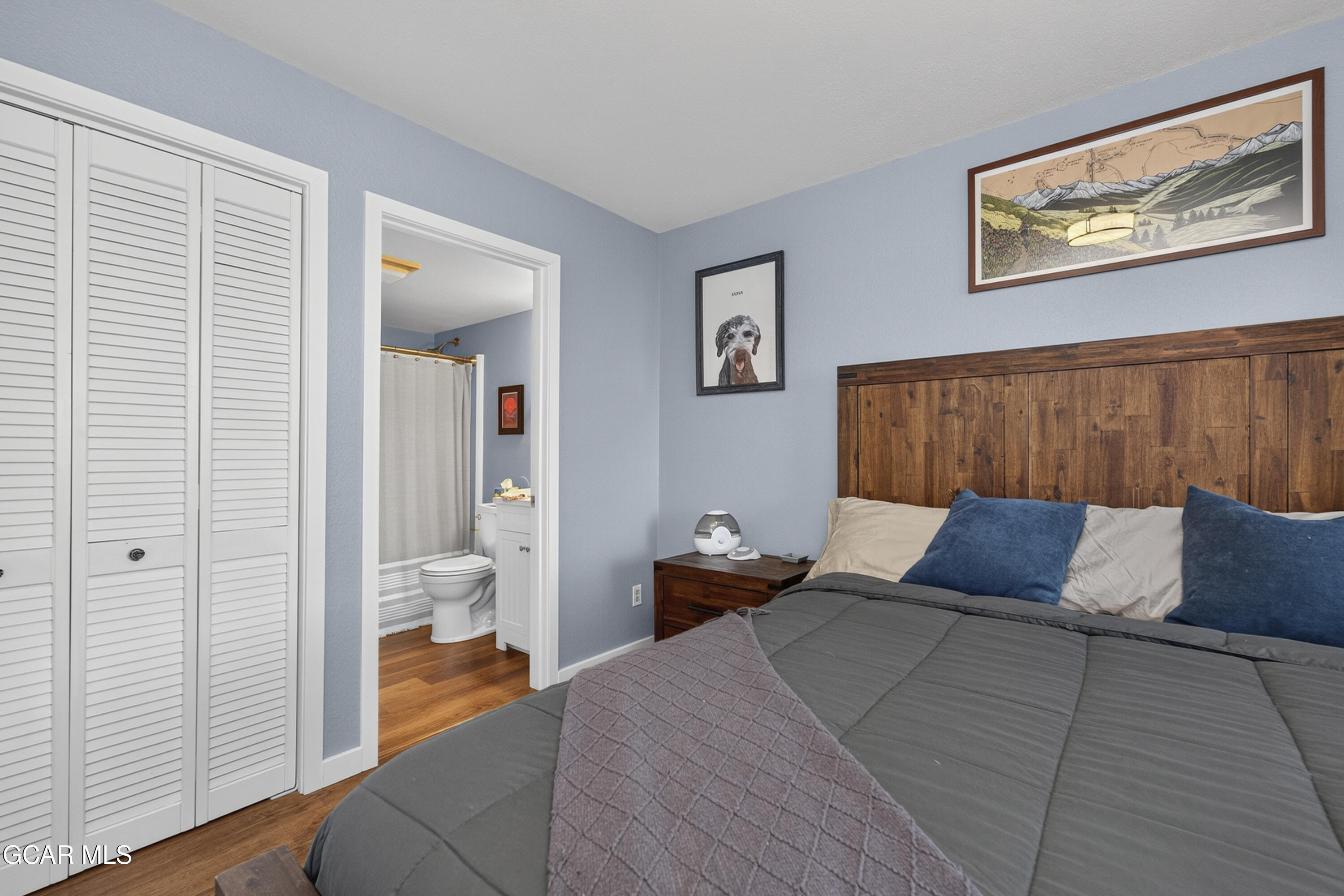 207 Lake Drive 1105