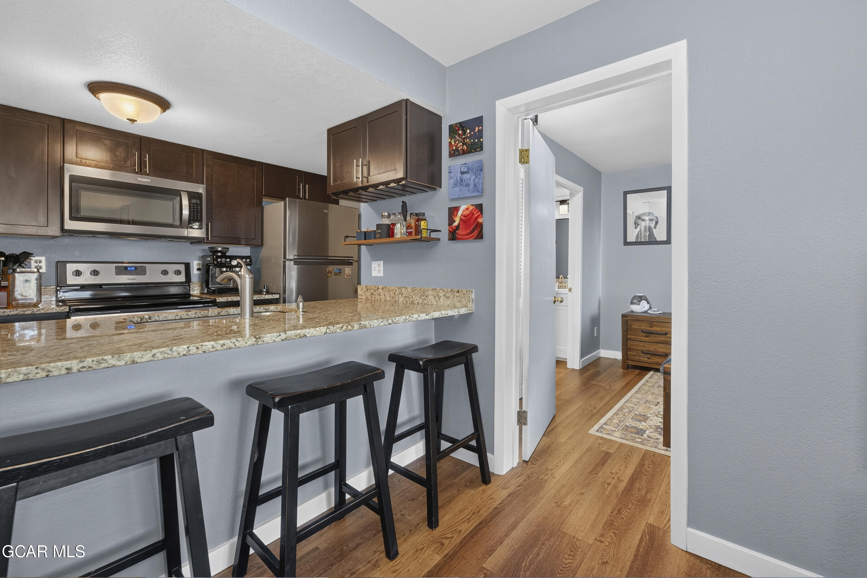 207 Lake Drive 1105