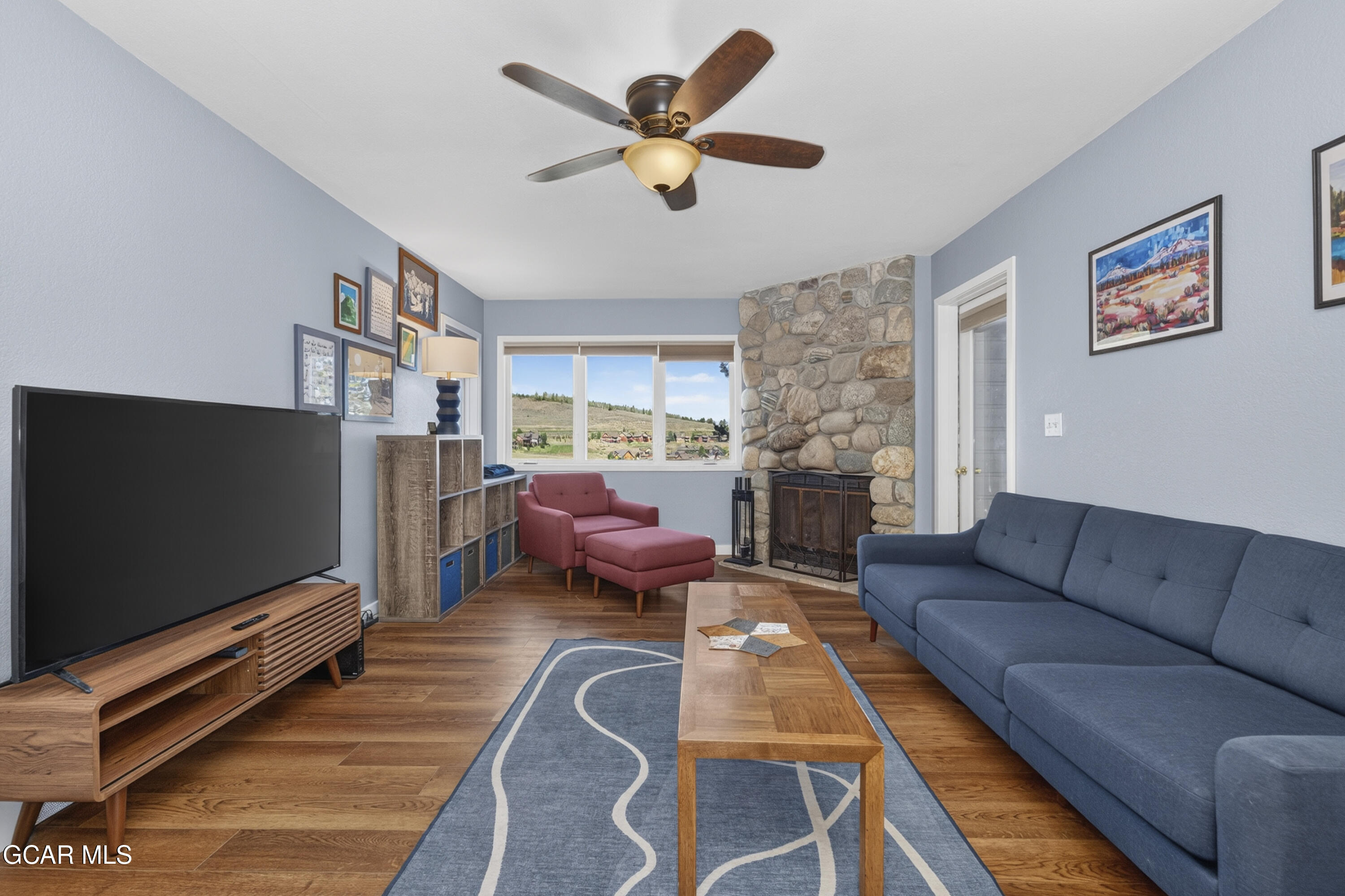 207 Lake Drive 1105