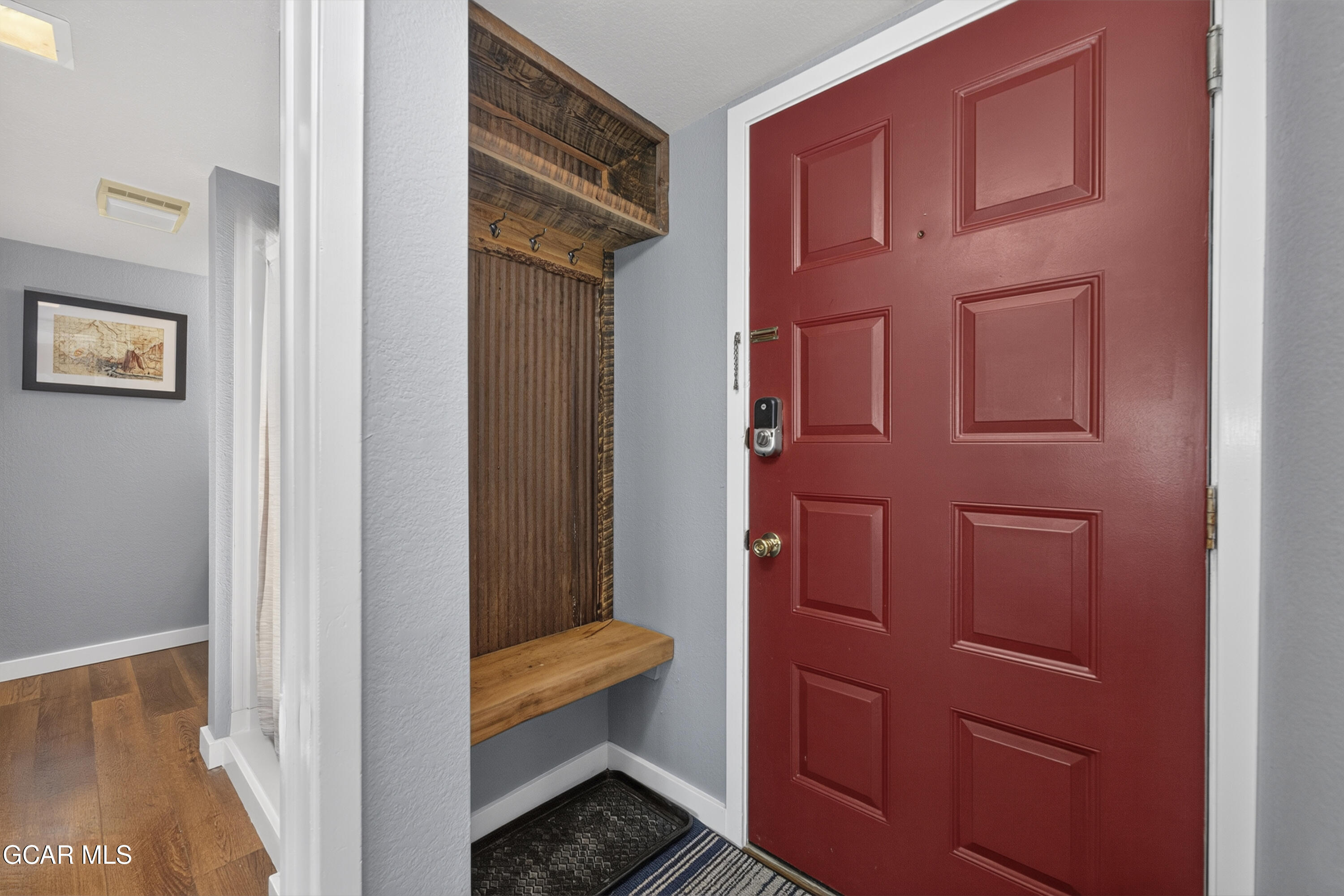 207 Lake Drive 1105